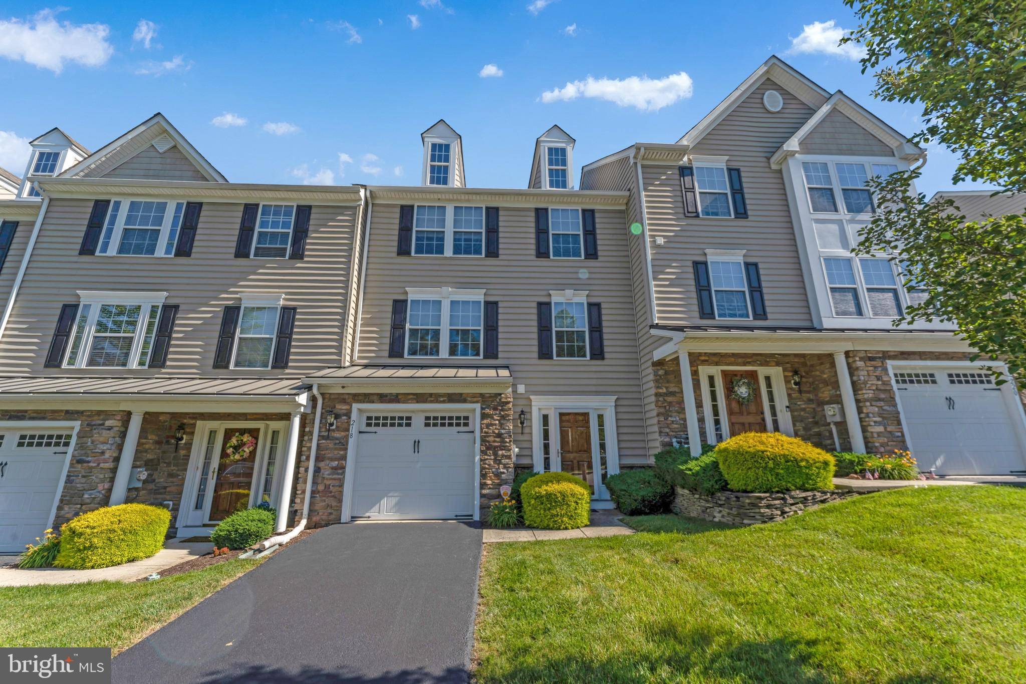 Downingtown, PA 19335,218 TALL TREES CIR