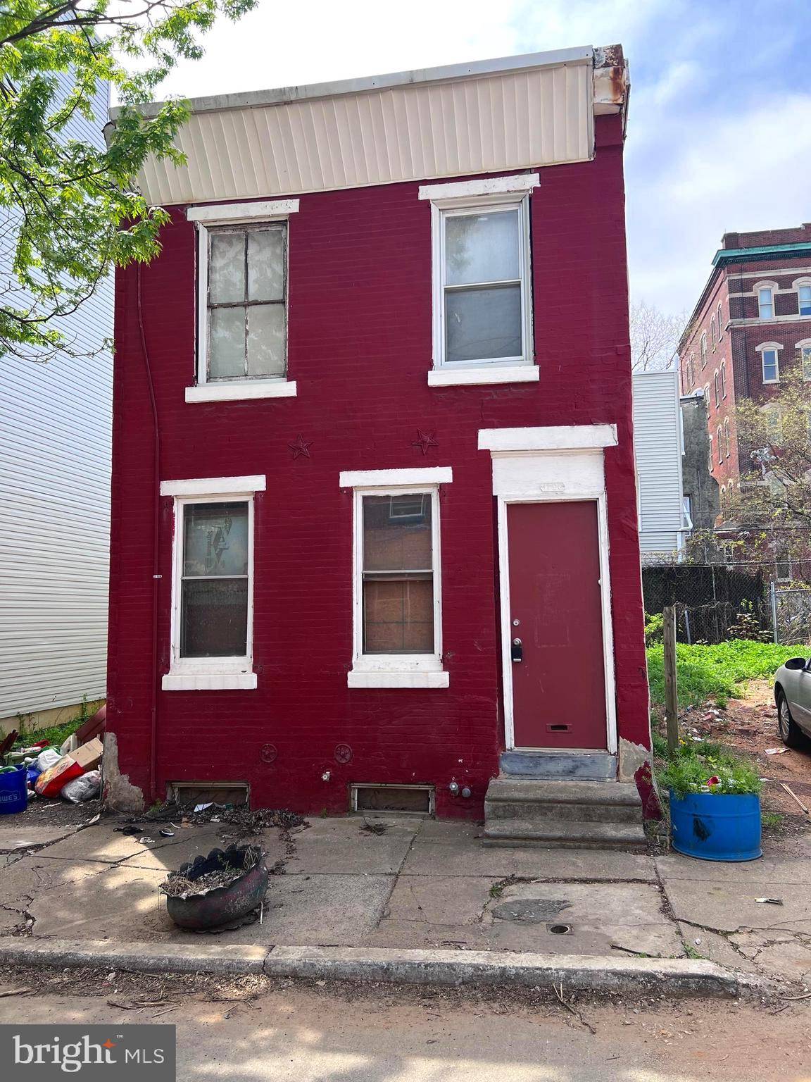 Philadelphia, PA 19121,1726 W SEYBERT ST