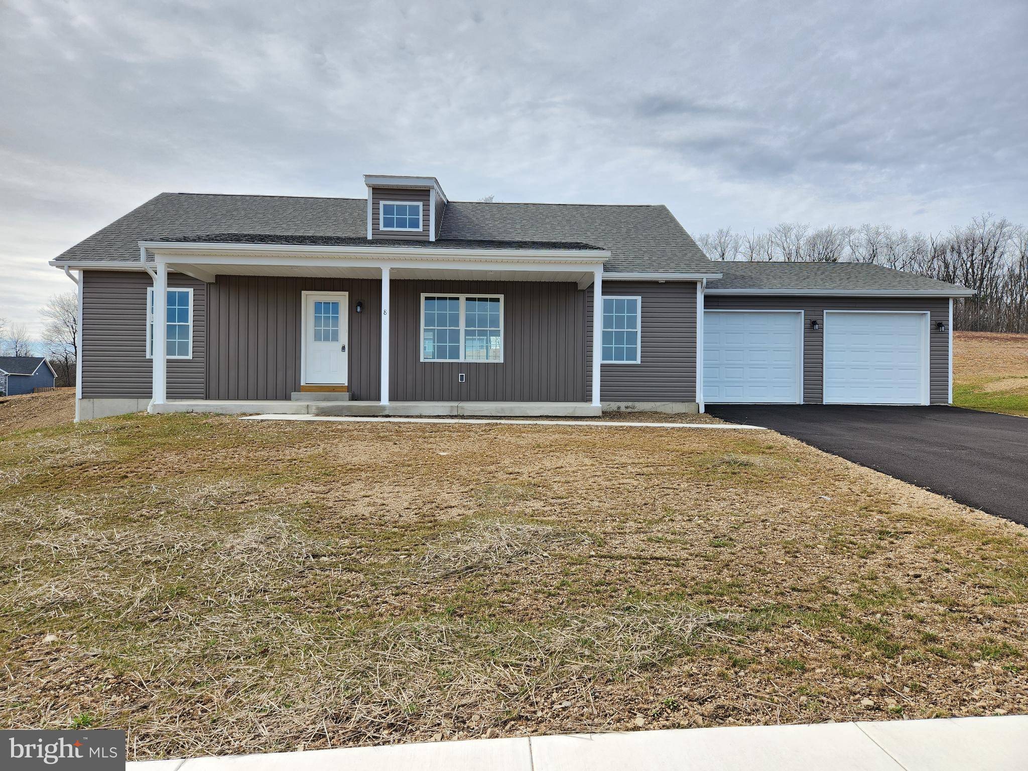 Pine Grove, PA 17963,8 HILLSIDE VISTA DR