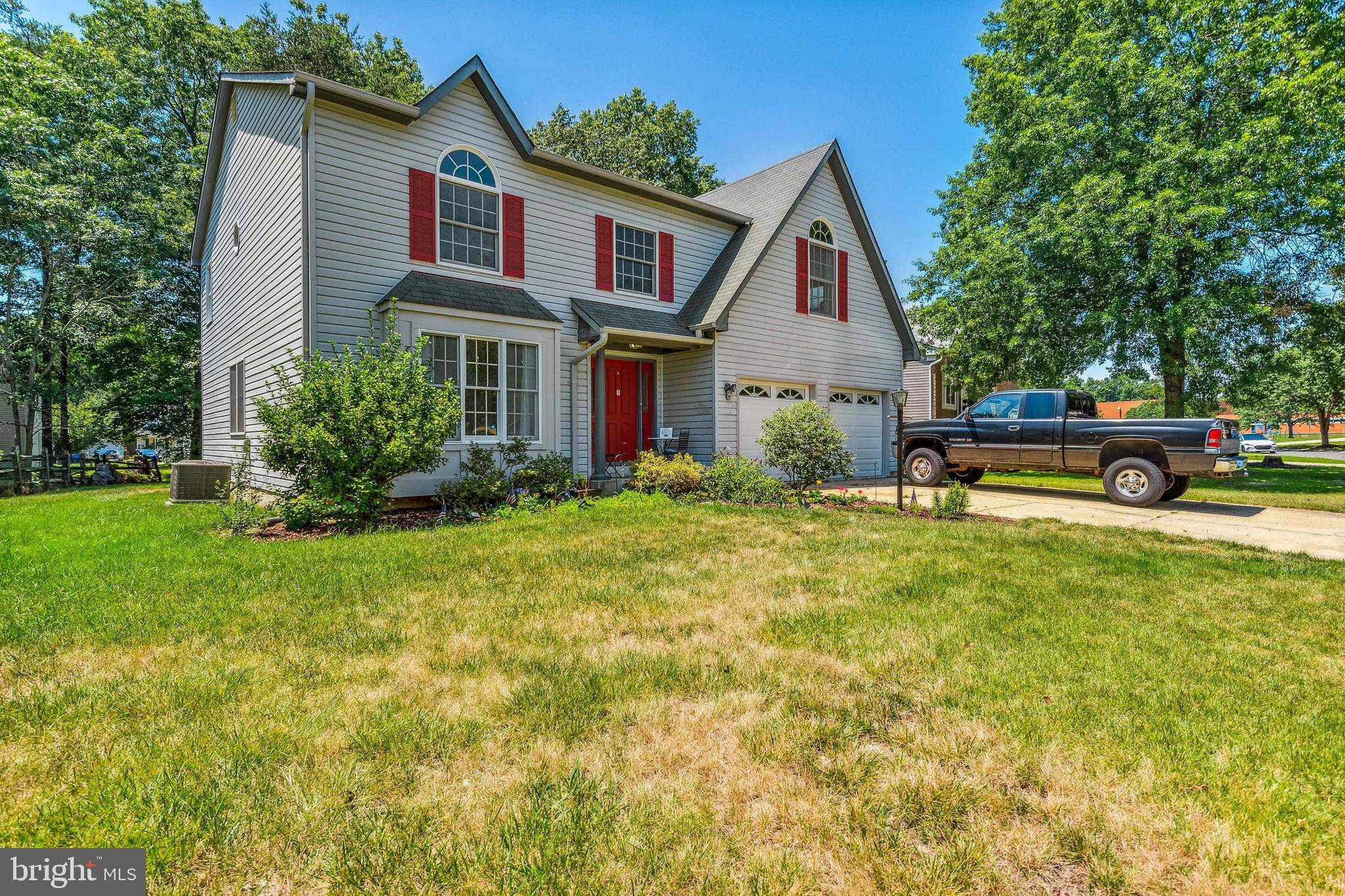 Waldorf, MD 20603,5907 WALLEYE CT