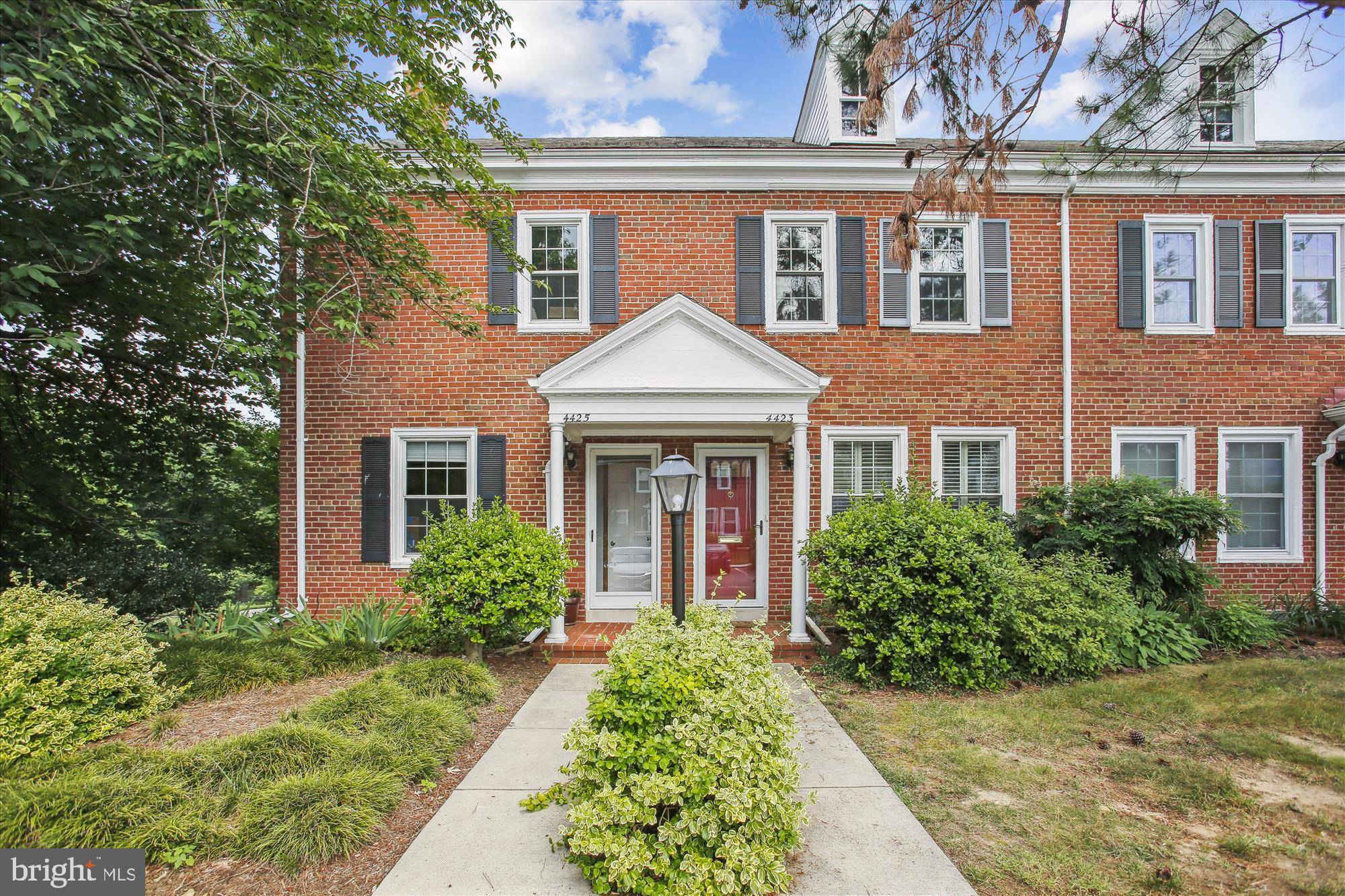 Arlington, VA 22206,4423 34TH ST S