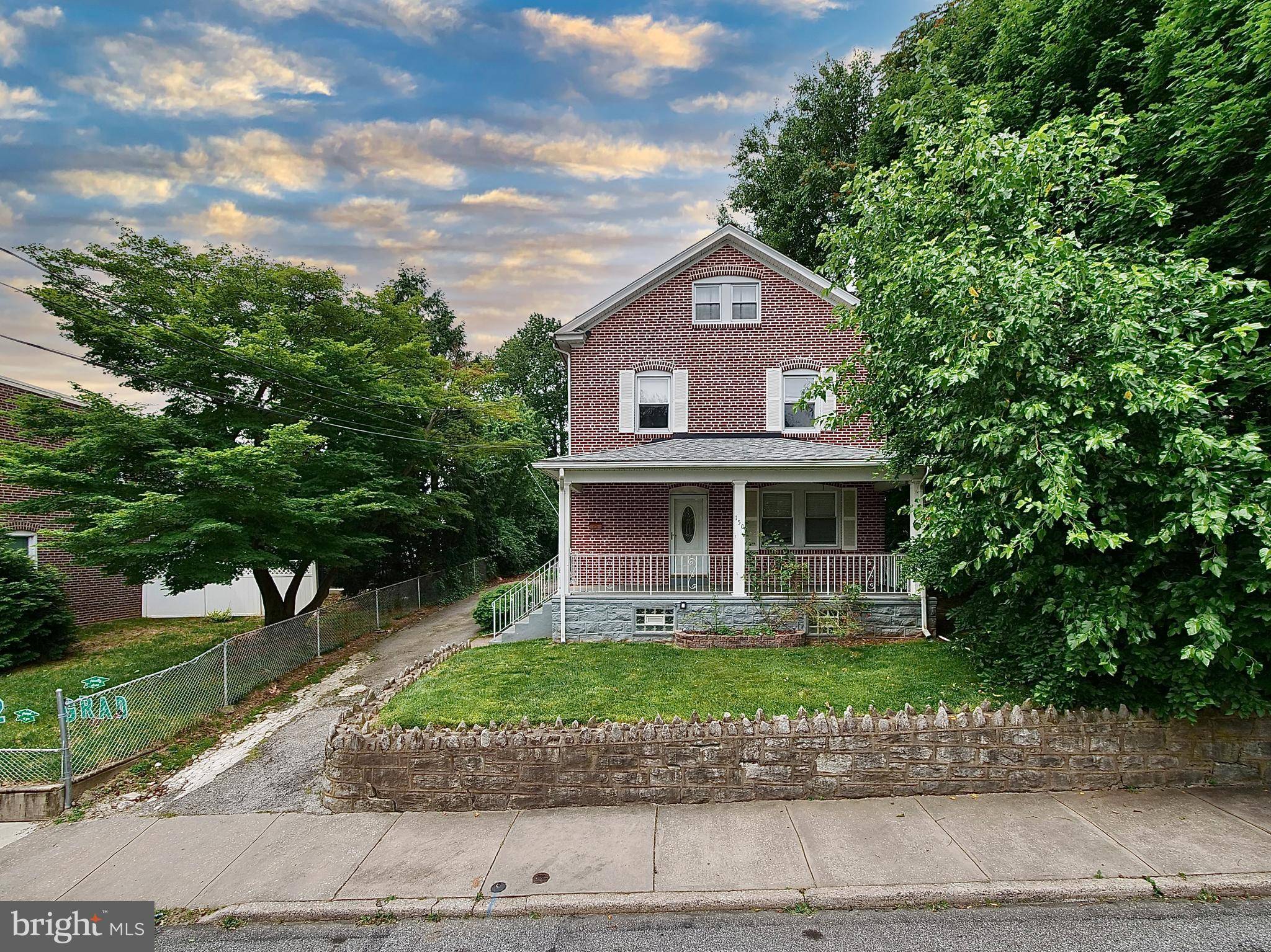 Drexel Hill, PA 19026,150 SAINT CHARLES ST