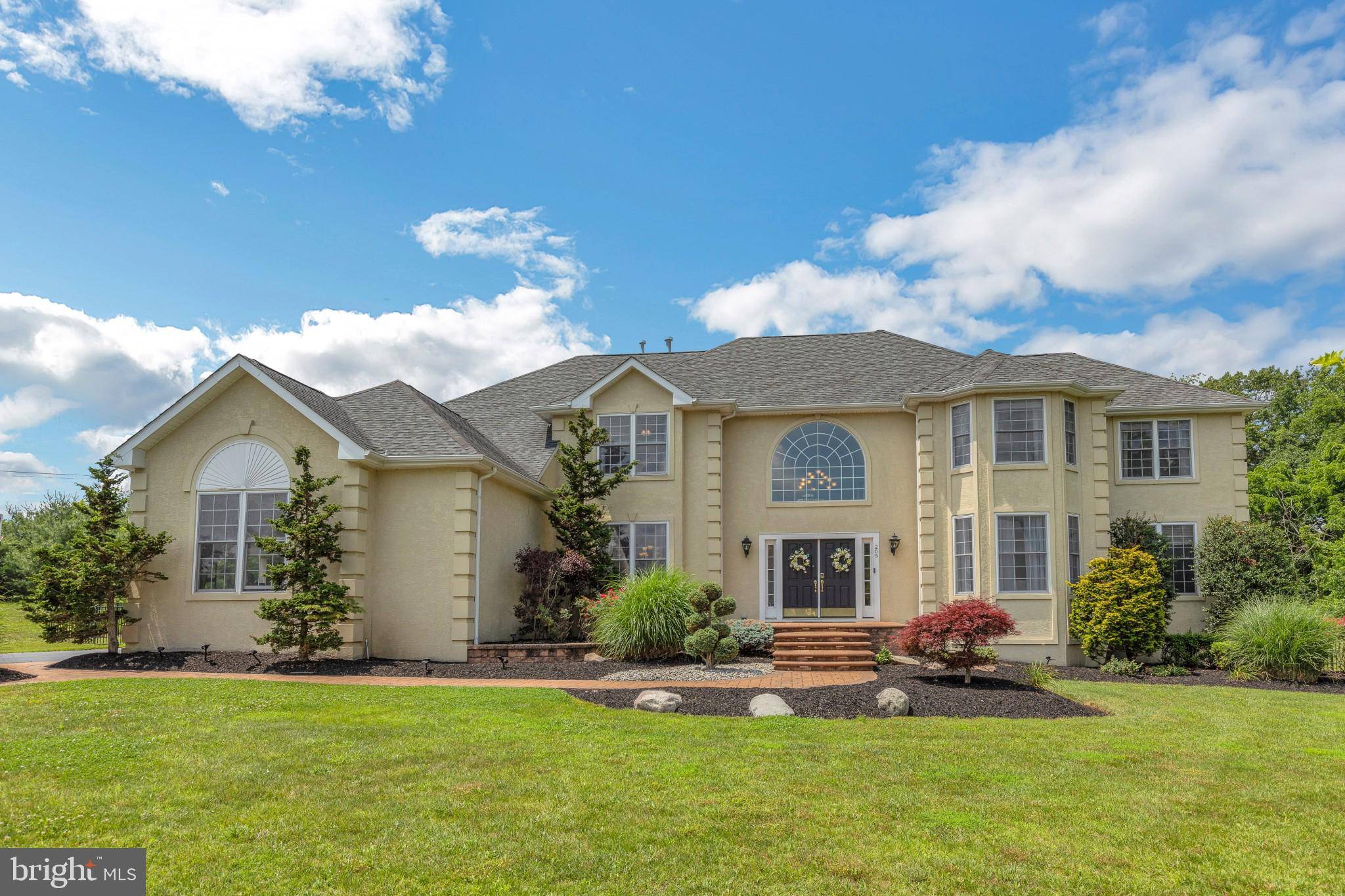 Mullica Hill, NJ 08062,205 SILVER LEAF CT