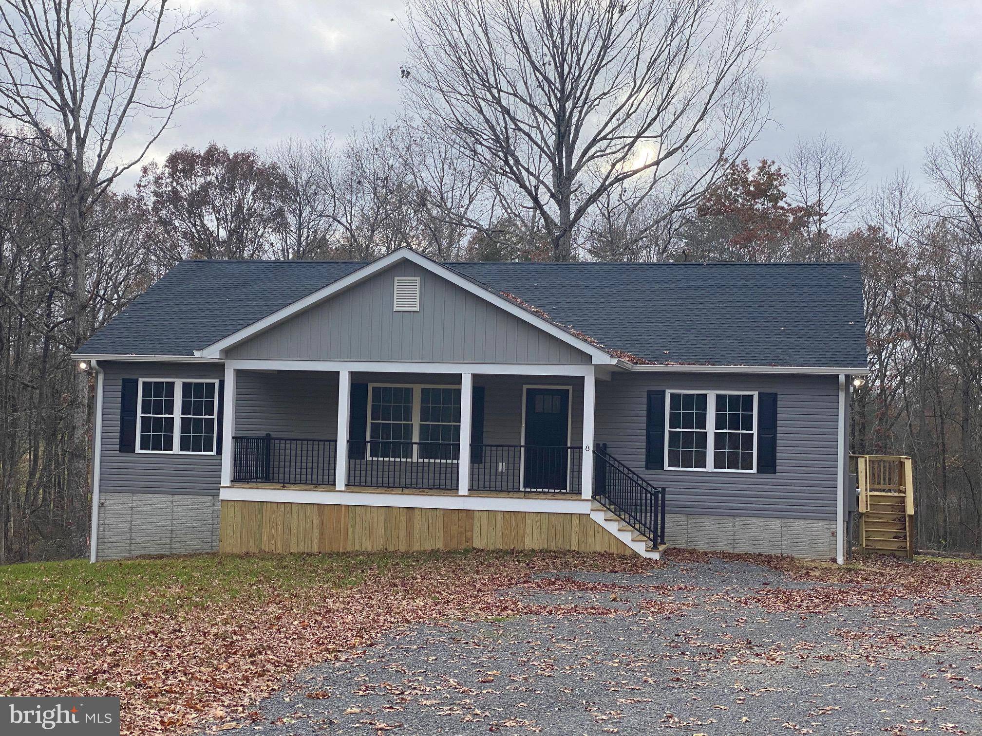 Aroda, VA 22709,8 ROEBUCK DR