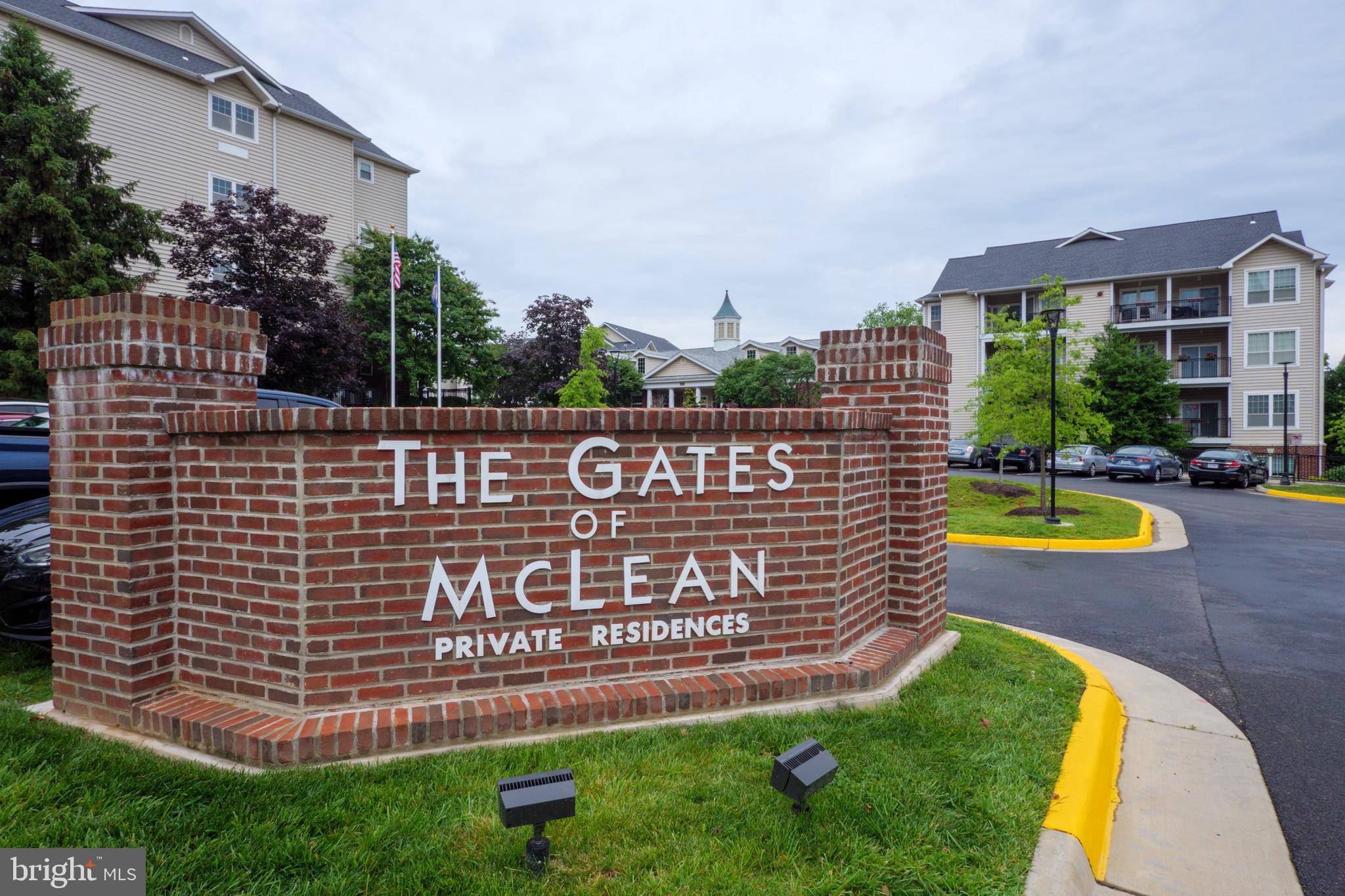 Mclean, VA 22102,1571 SPRING GATE DR #6307