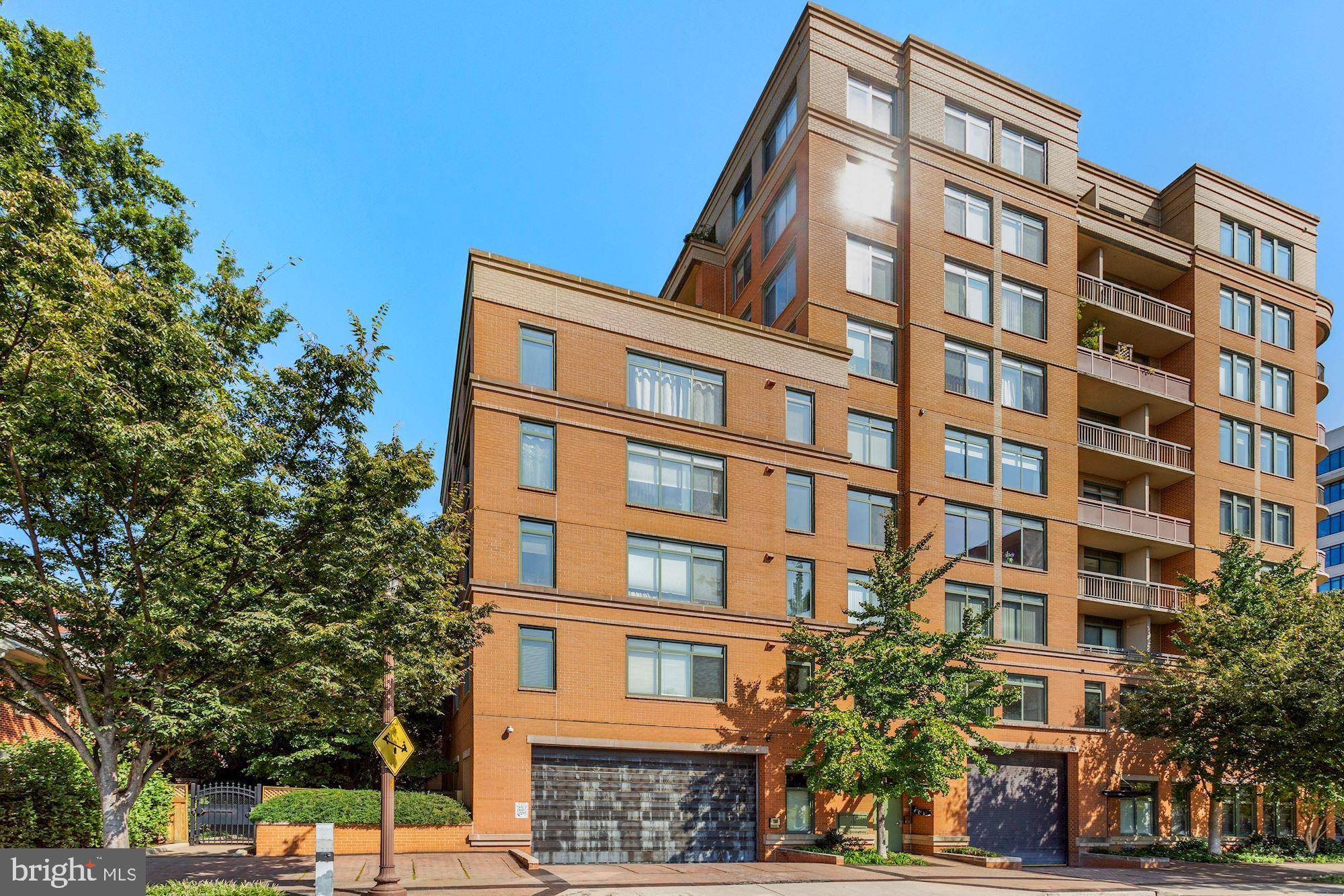 Arlington, VA 22201,3625 10TH ST N #307