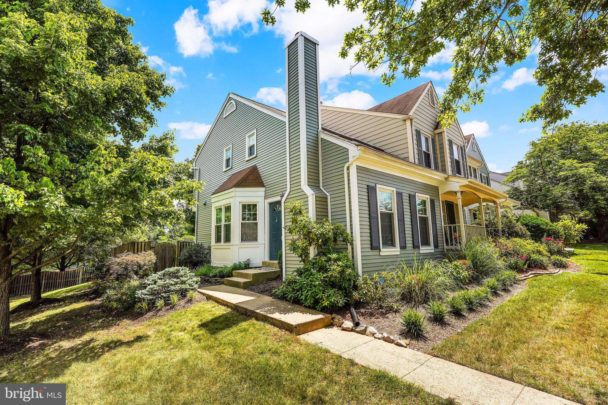 Alexandria, VA 22306,6477 BRICK HEARTH CT