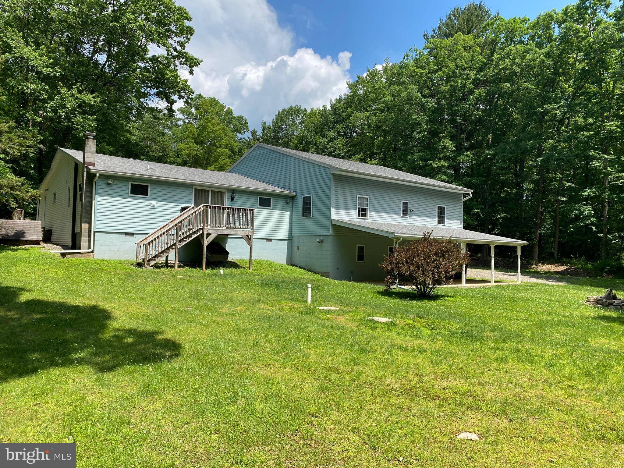 Lehighton, PA 18235,2530 HEMLOCK DR