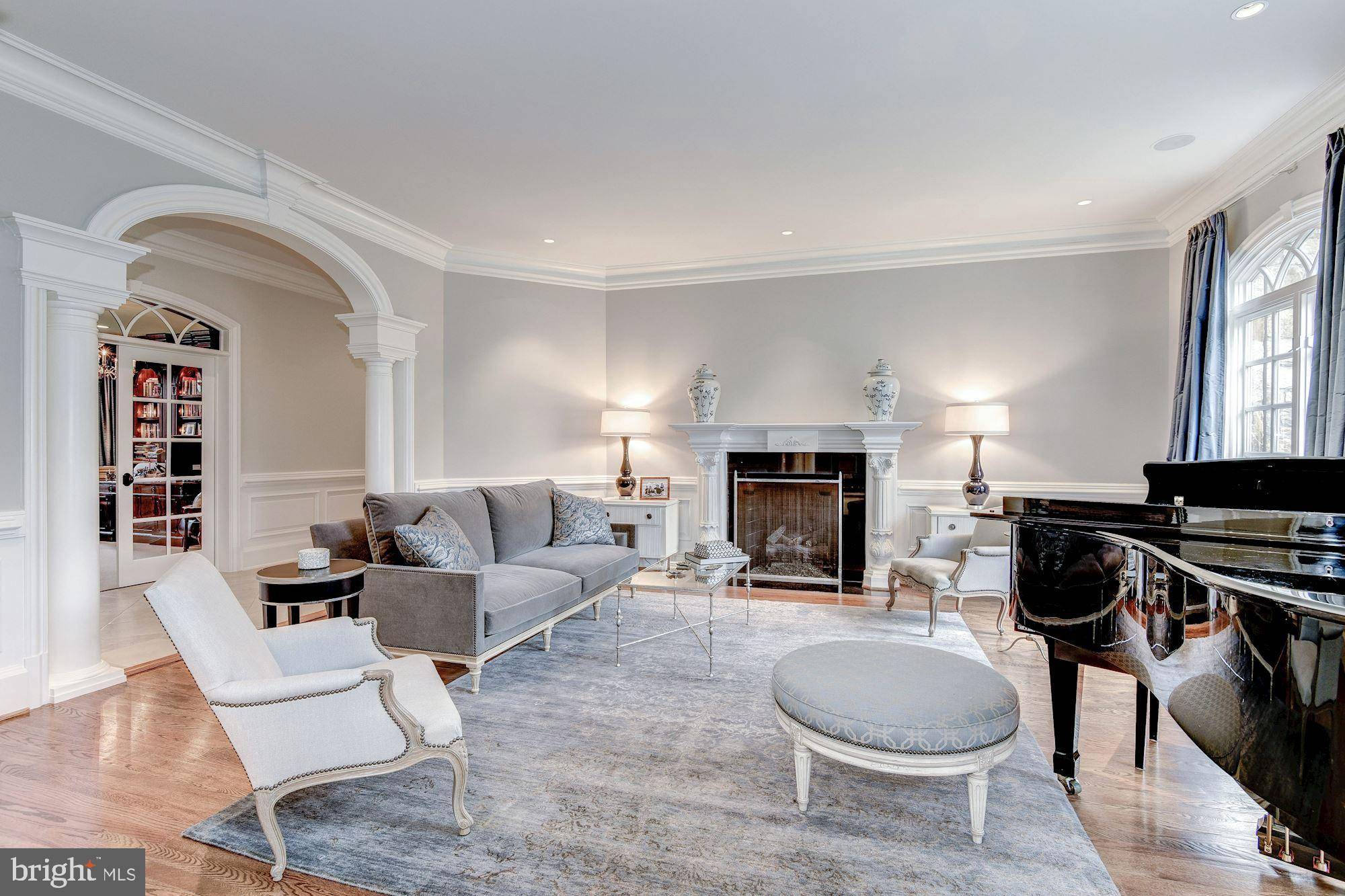 Mclean, VA 22102,7712 GEORGETOWN PIKE