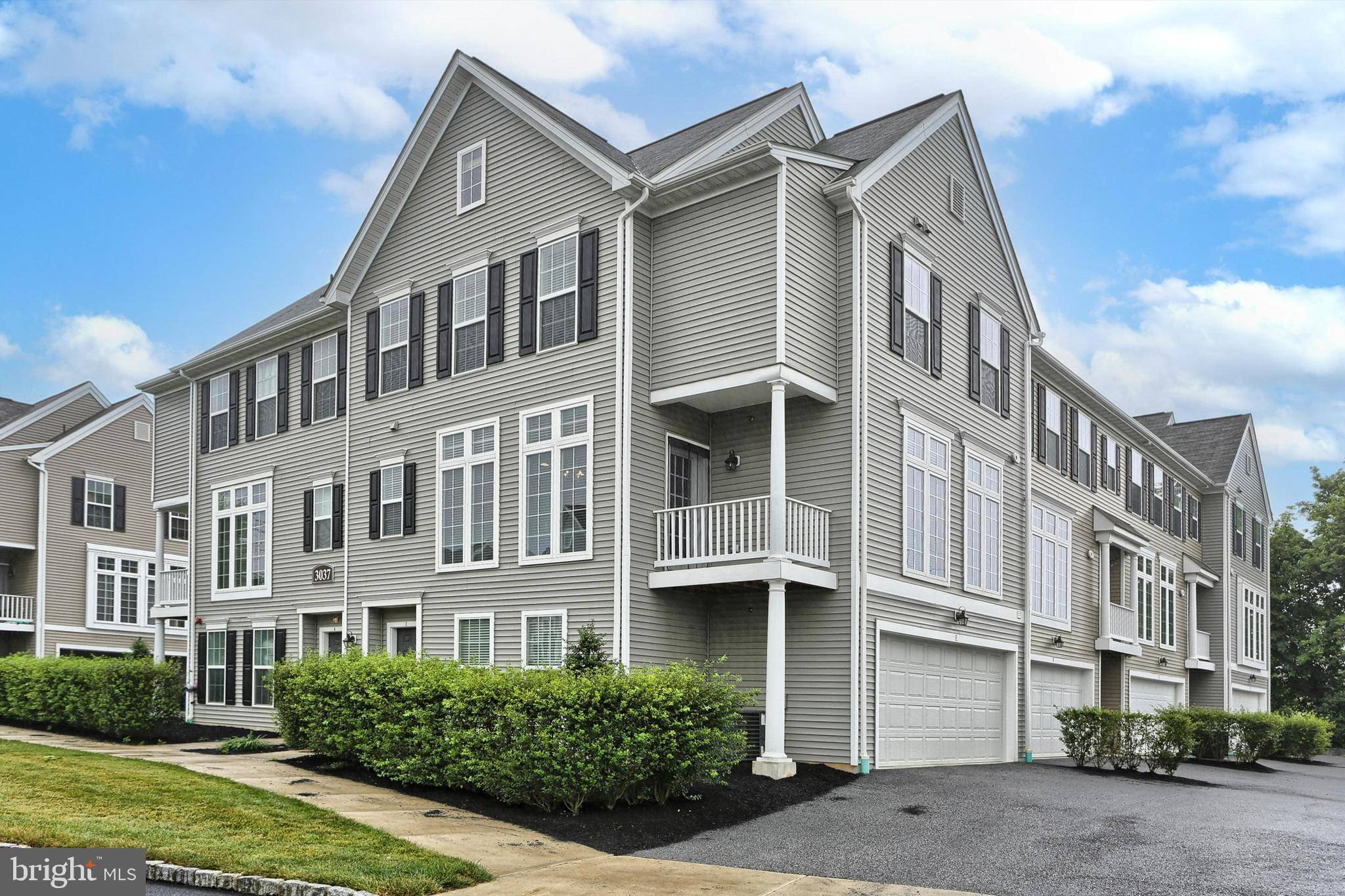 Mechanicsburg, PA 17055,3037 E MERIDIAN CMNS