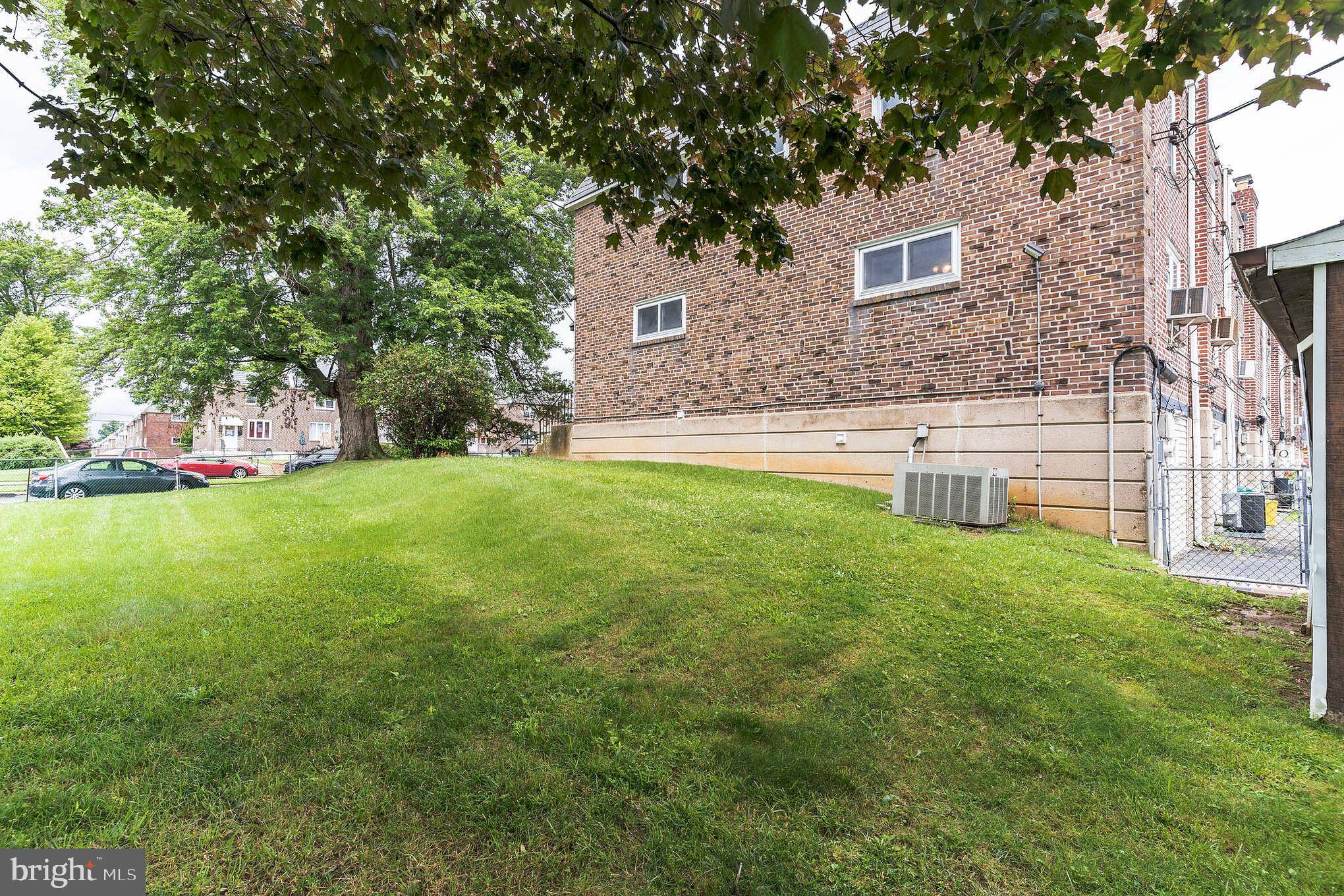 Collingdale, PA 19023,1101 MEADOWBROOK LN