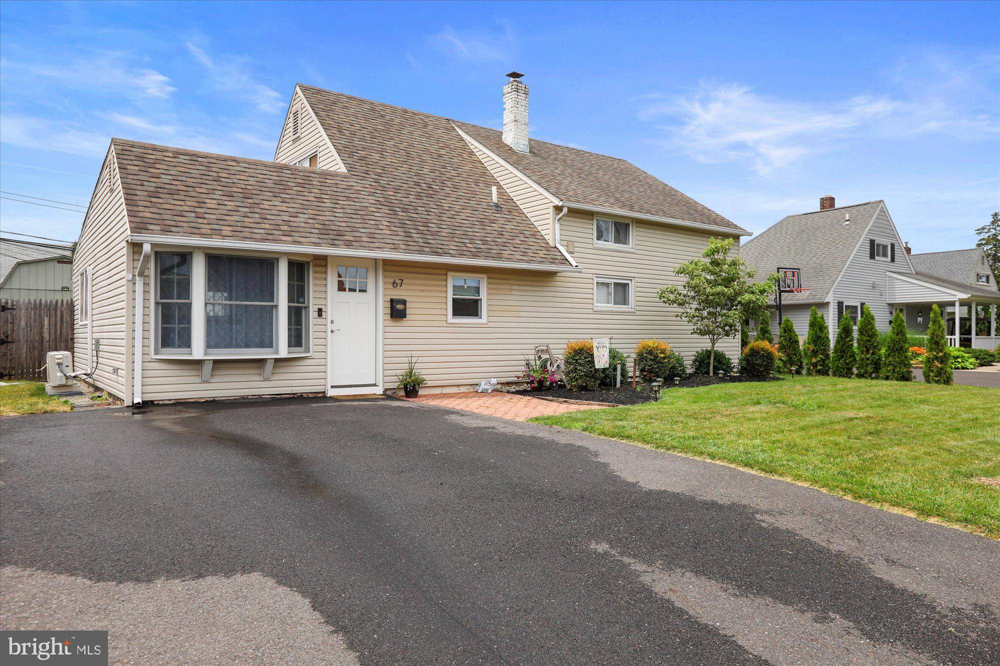 Levittown, PA 19054,67 NEPTUNE LN