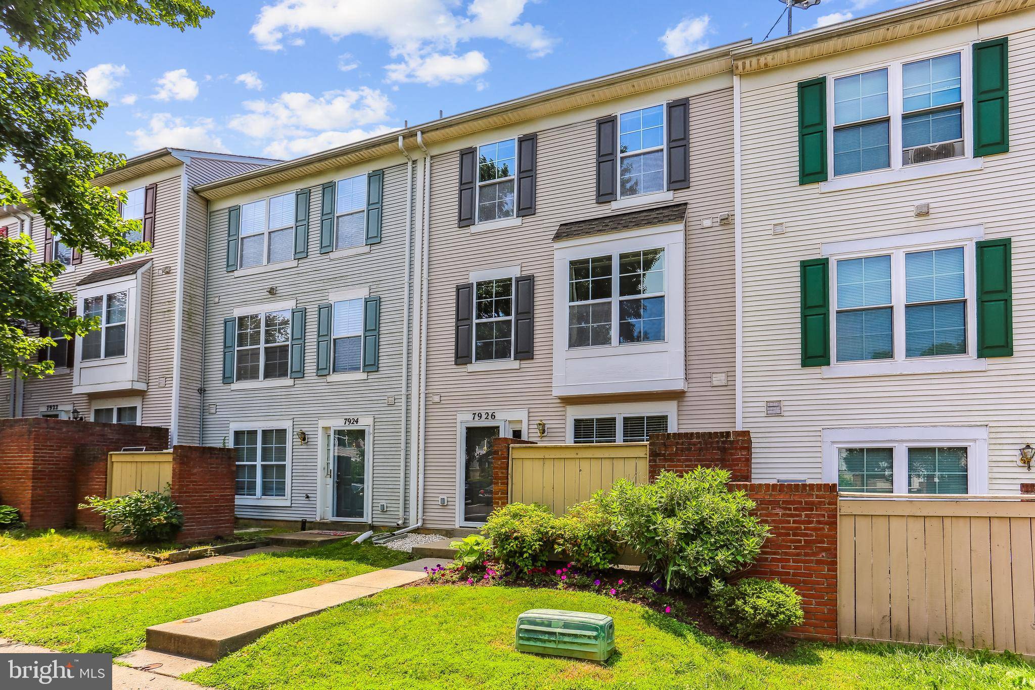 Montgomery Village, MD 20886,7926 OTTER COVE CT