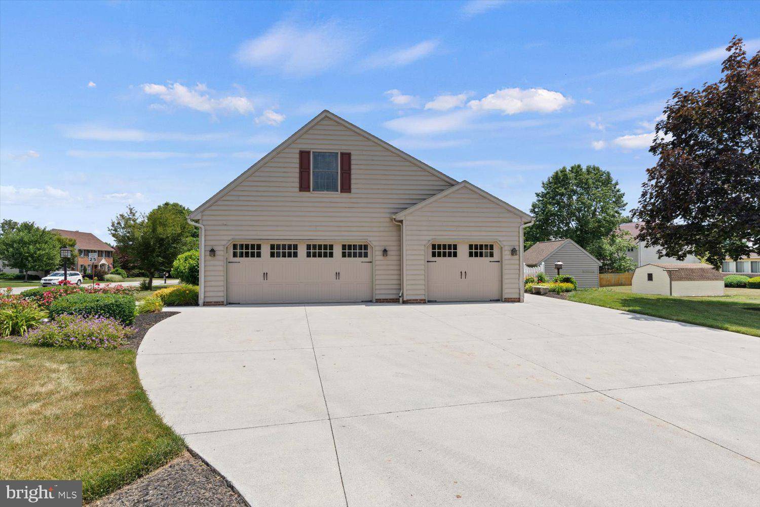 Spring Grove, PA 17362,503 HAMLET DR W