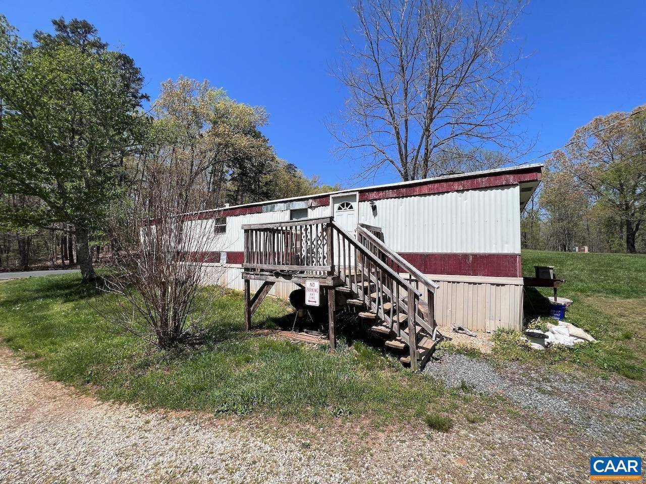 Shipman, VA 22971,233 PEAVINE LN