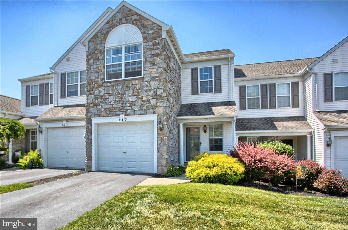 Hummelstown, PA 17036,623 SPRINGHOUSE LN