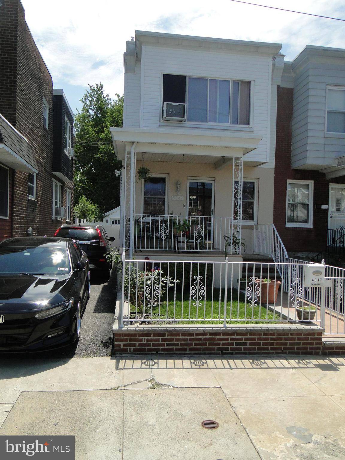 Philadelphia, PA 19111,6347 LAWNDALE ST