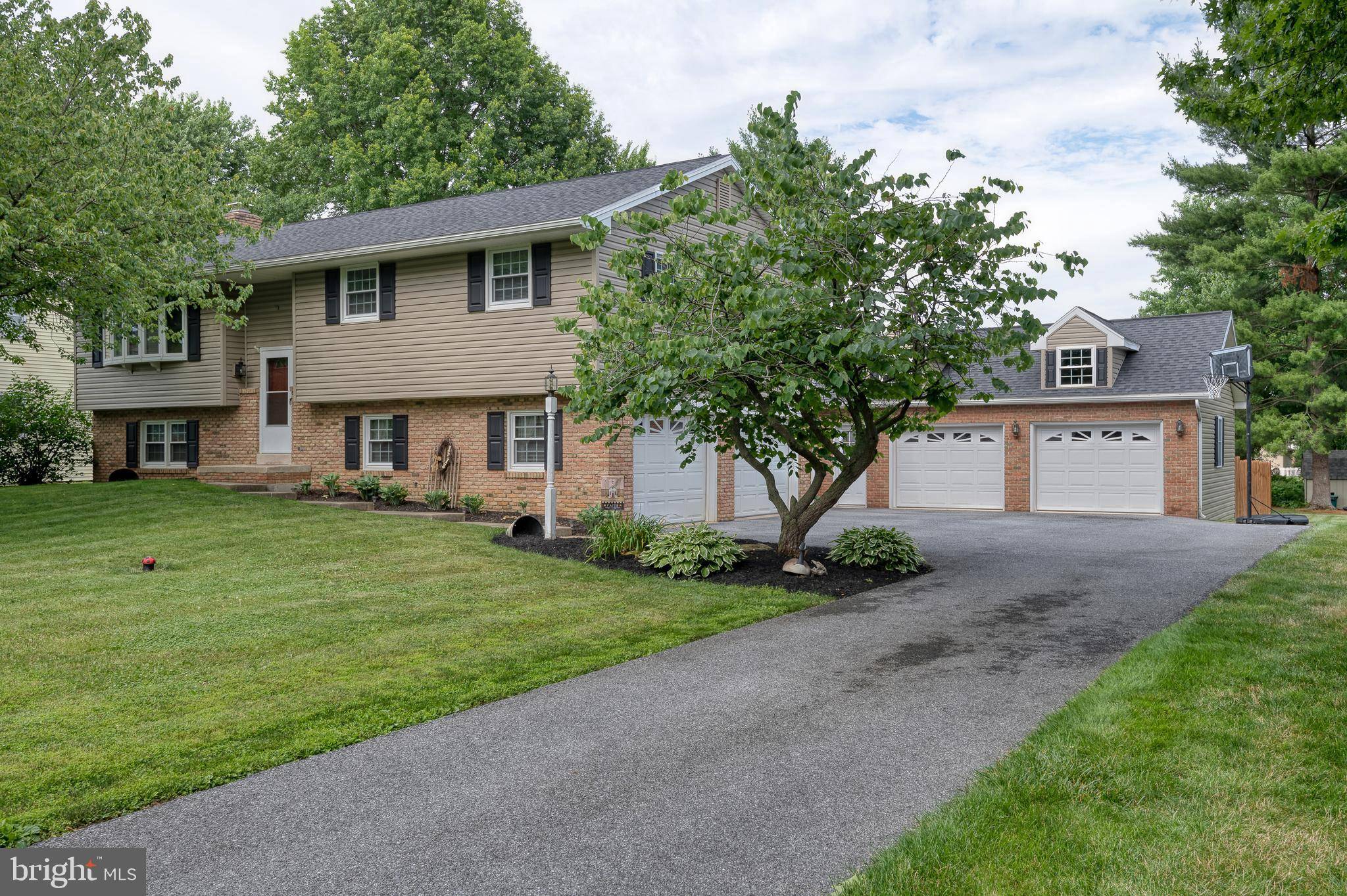 Landisville, PA 17538,1513 NISSLEY RD