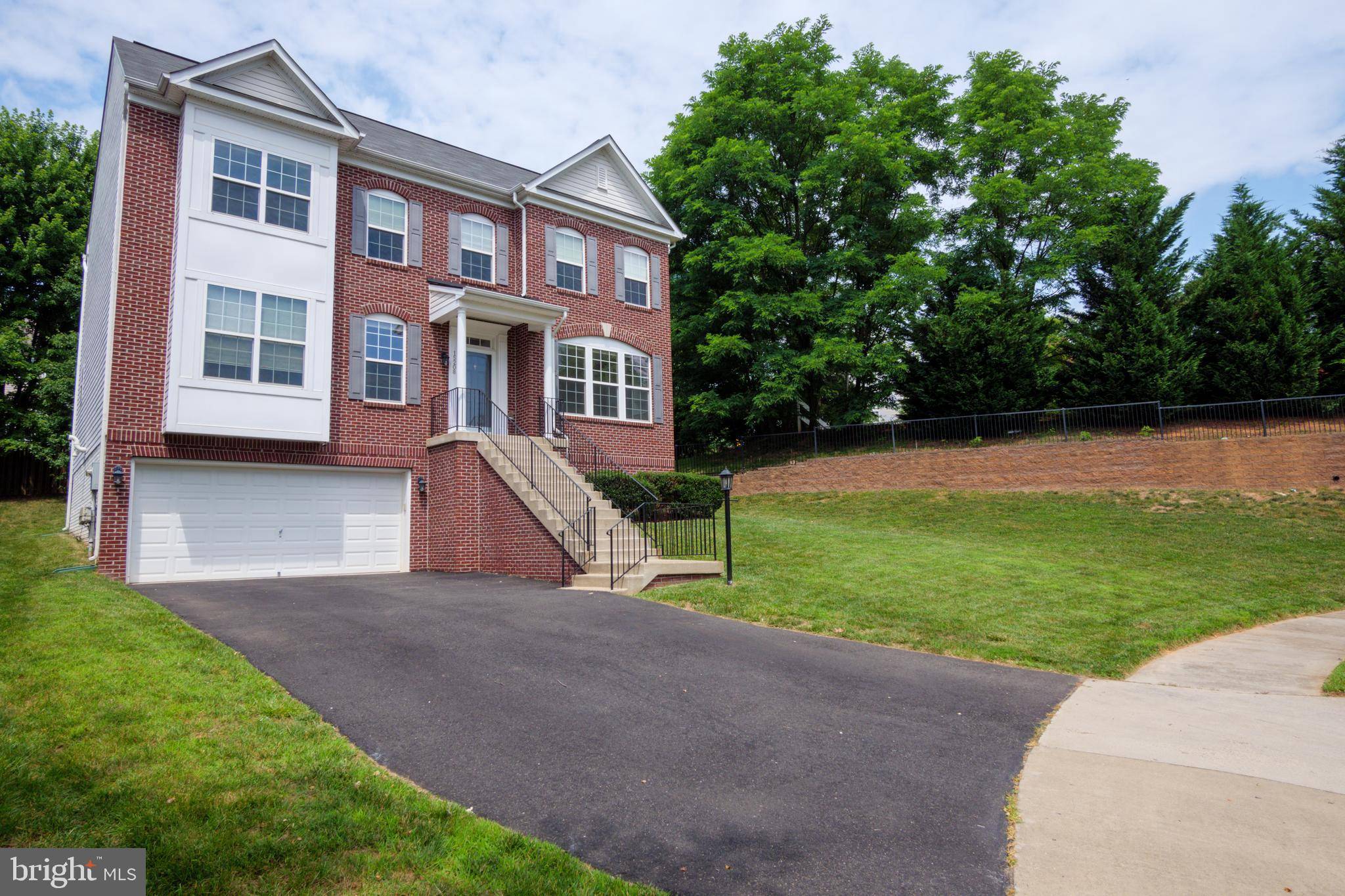 Woodbridge, VA 22193,15208 MUDDY CREEK CT