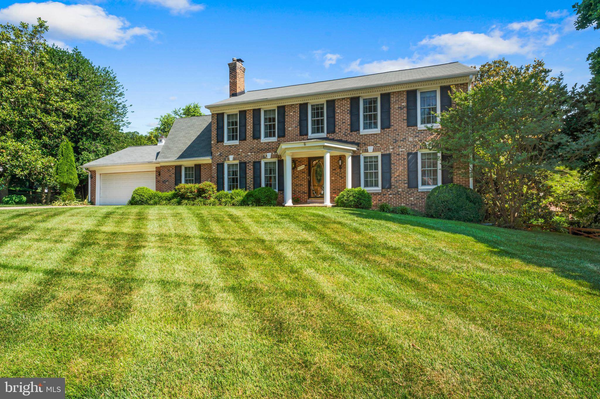 Vienna, VA 22181,10026 LOCHNESS CT