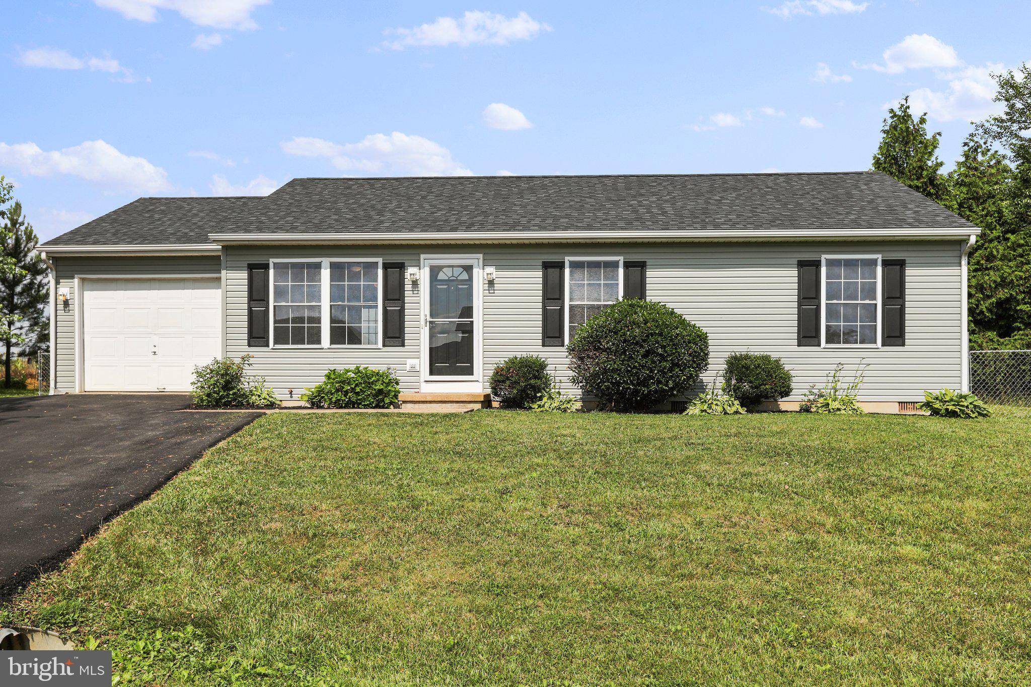 Ranson, WV 25438,147 ROBELEI DR