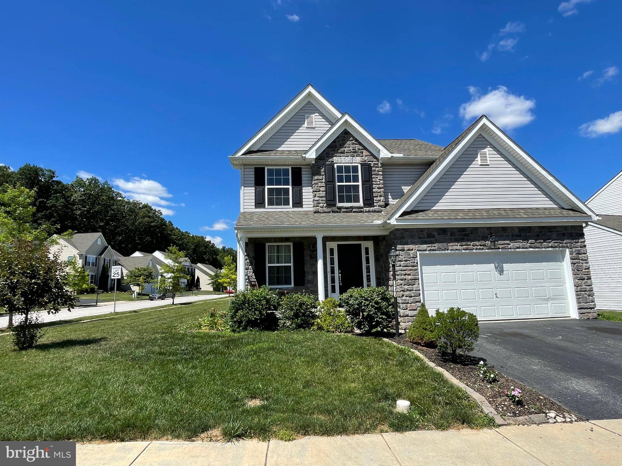 Seven Valleys, PA 17360,777 COUGAR POINTE CIR