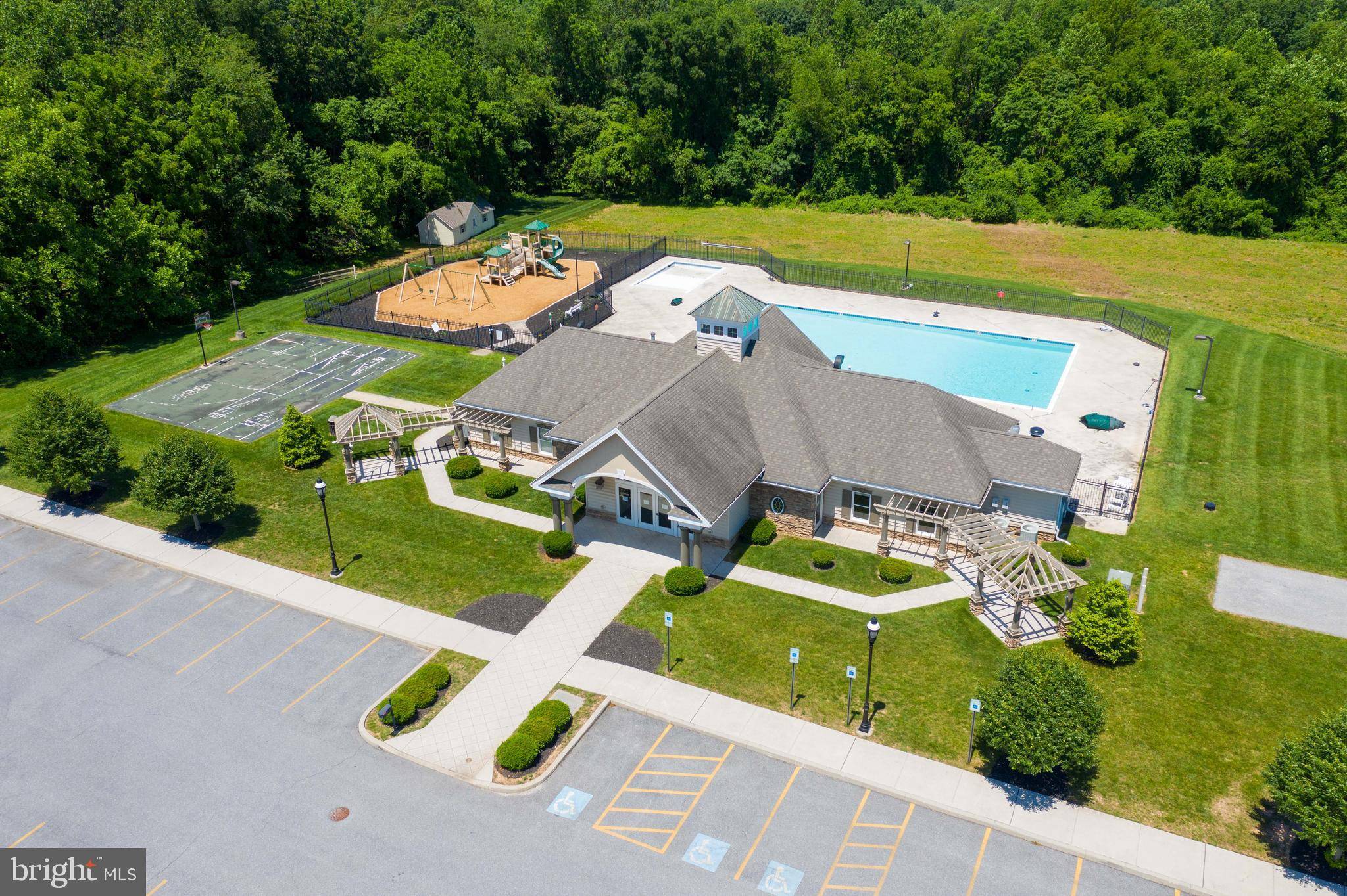 Seven Valleys, PA 17360,947 COUNTRYSIDE RD