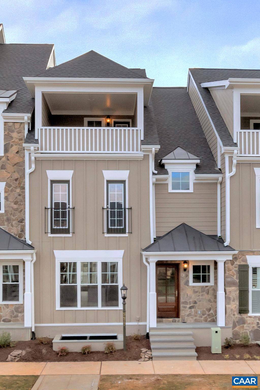 Crozet, VA 22932,5477 GOLF DR