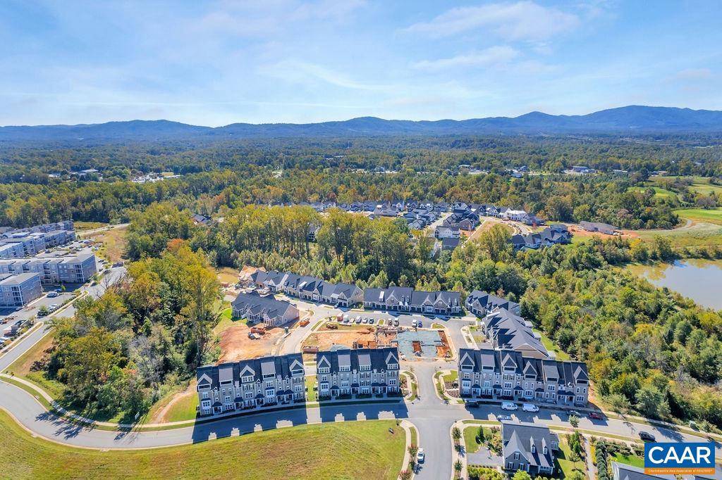 Crozet, VA 22932,5477 GOLF DR