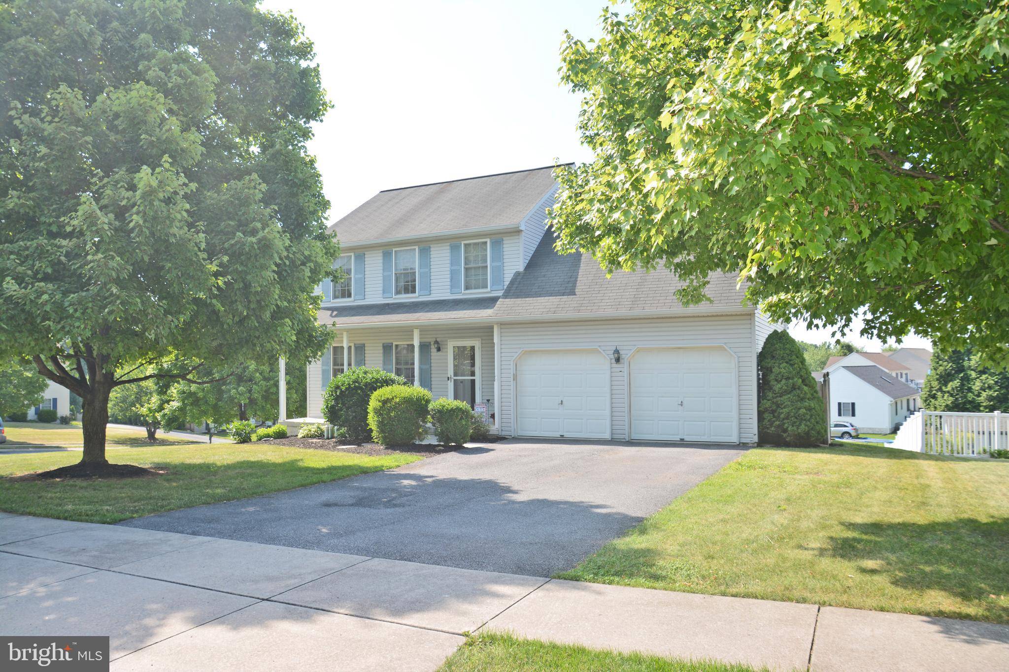 Manheim, PA 17545,644 GOLDFINCH LN