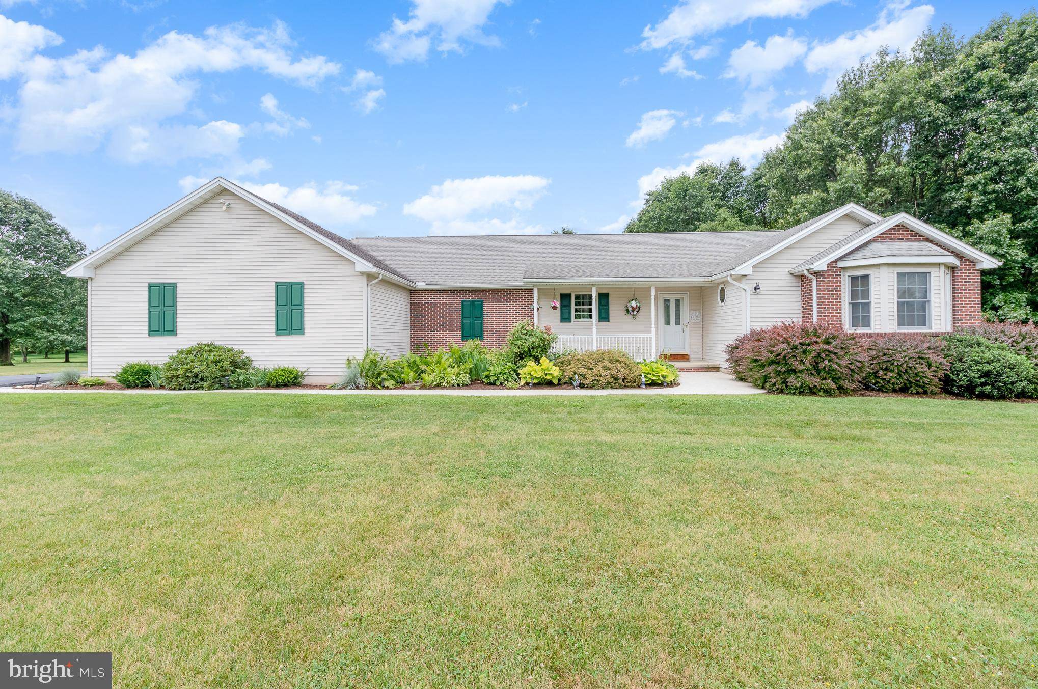 Carlisle, PA 17015,4 ERIN PL