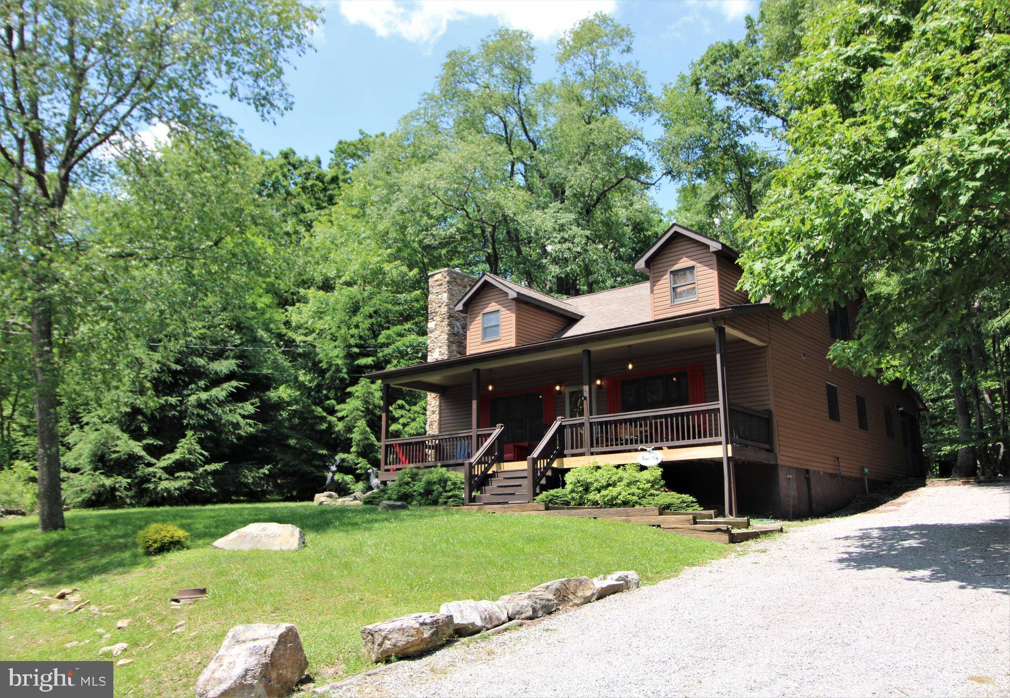 Terra Alta, WV 26764,51 PINE DR