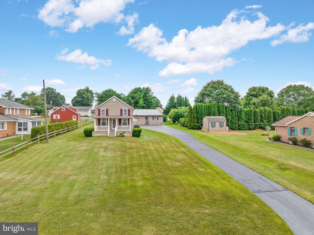 Hanover, PA 17331,360 CLOVER LN