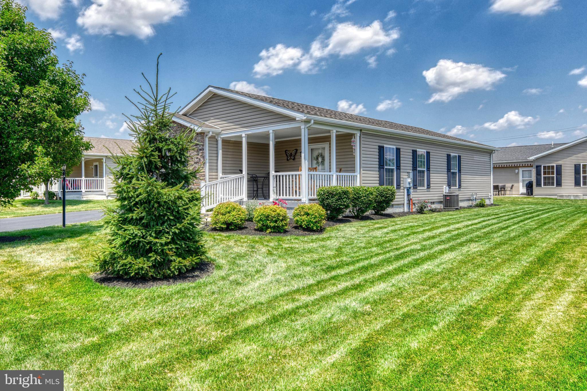 Bechtelsville, PA 19505,23 CORMORANT DR