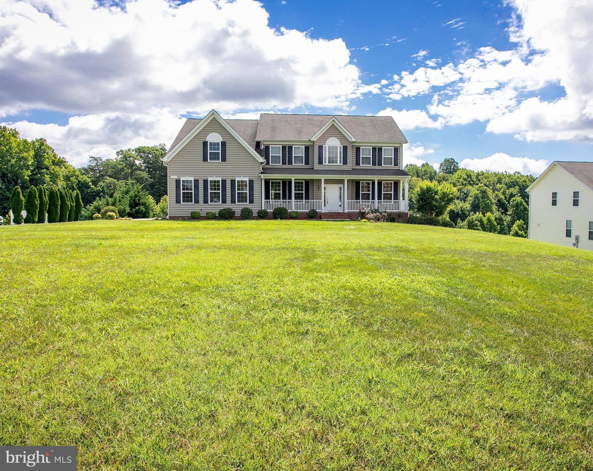 Huntingtown, MD 20639,989 FALLS POINTE WAY