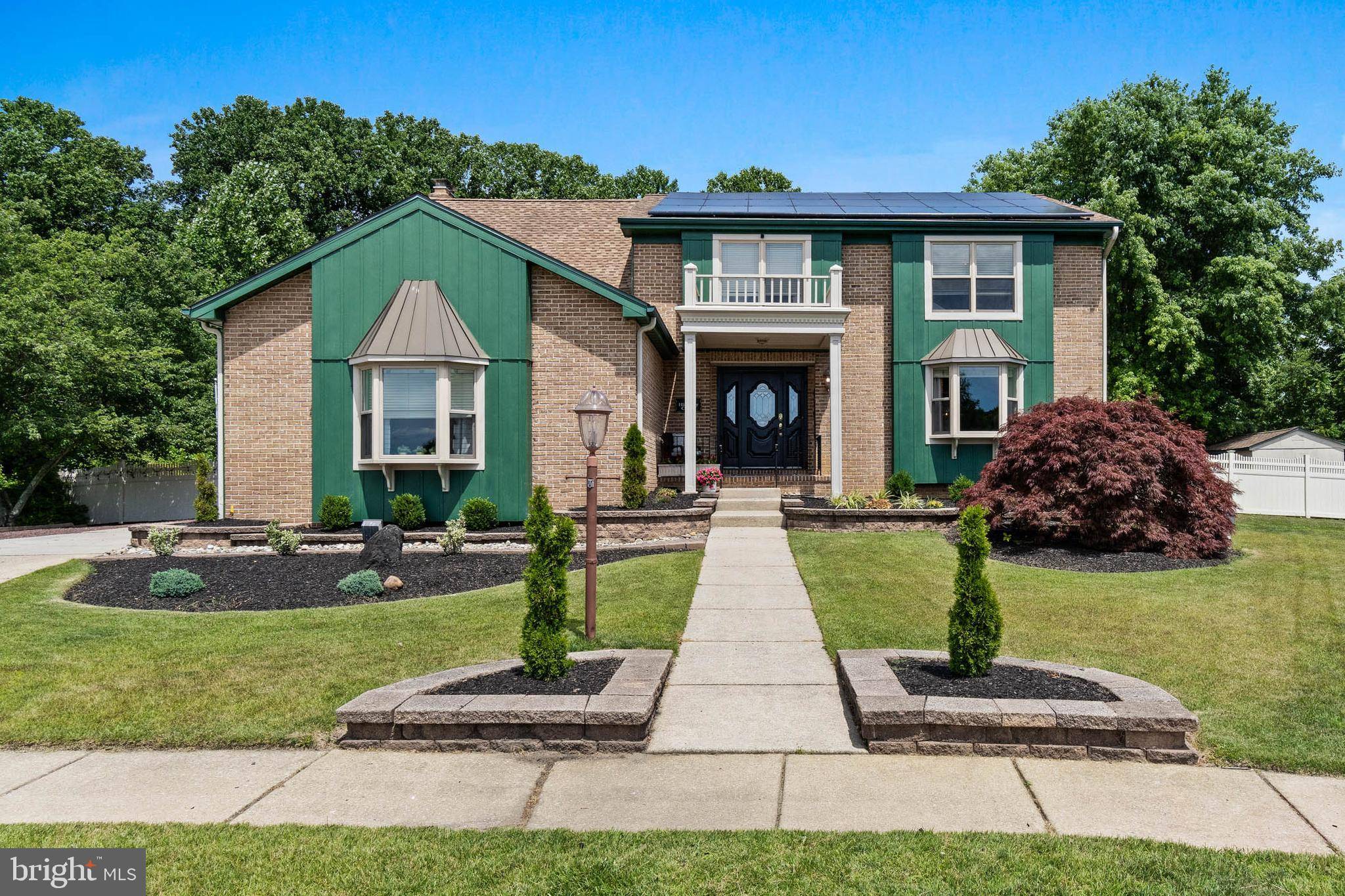 Sewell, NJ 08080,4 HICKORY CIR