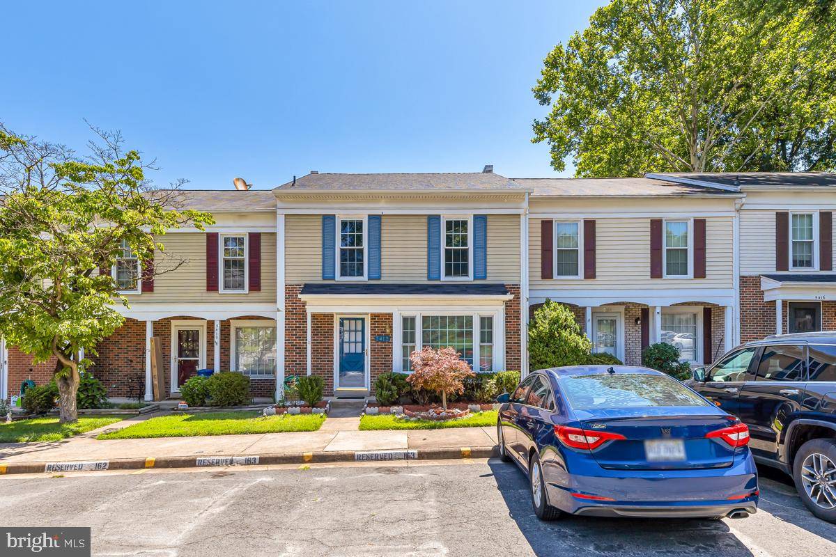 Fairfax, VA 22032,5412 HELM CT