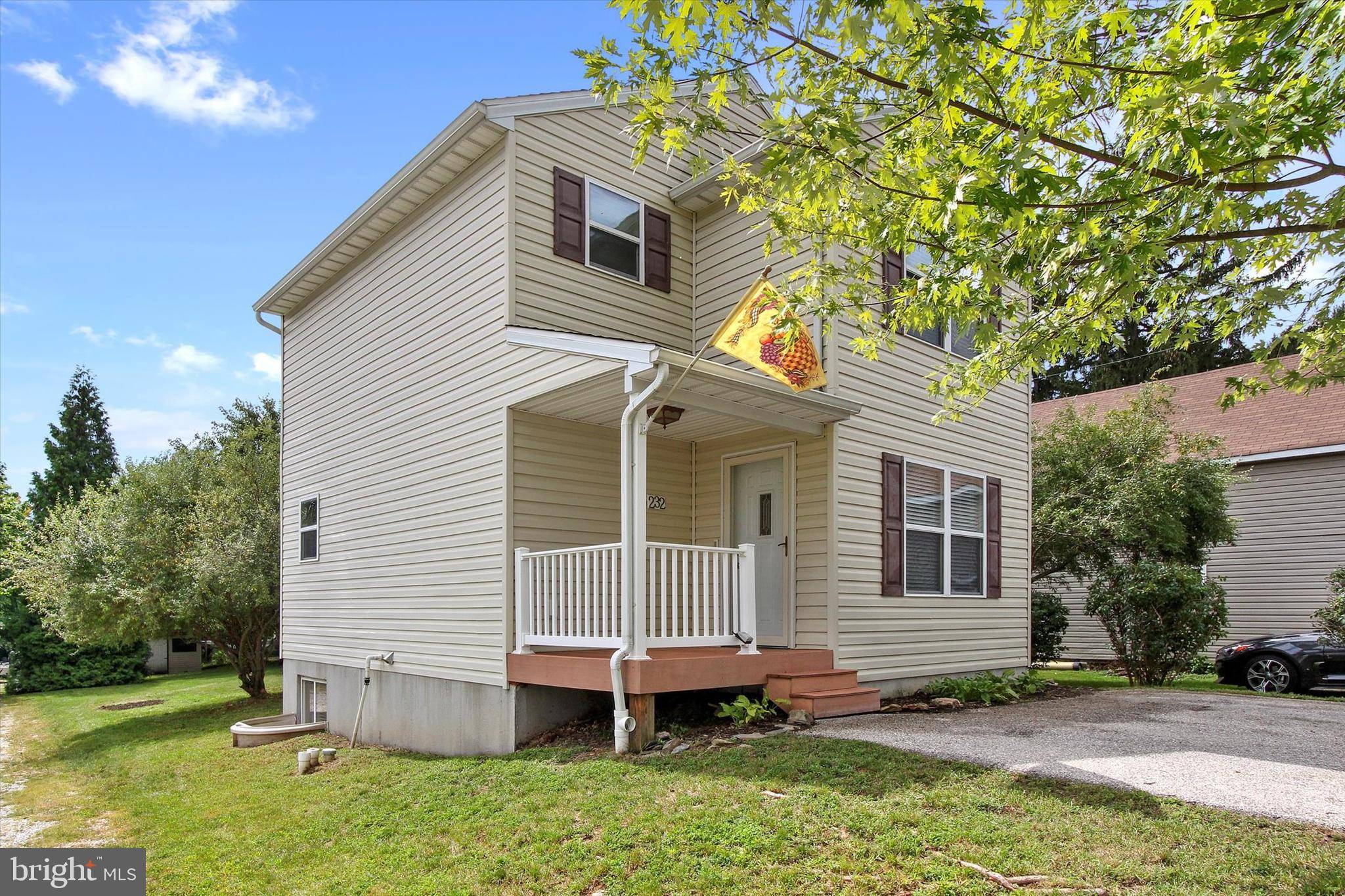 Dallastown, PA 17313,232 E CHERRY LN