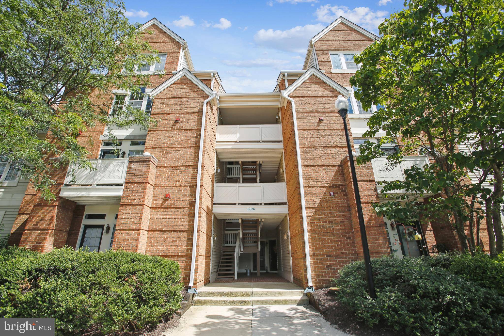 Alexandria, VA 22315,6874-E BRINDLE HEATH WAY #197