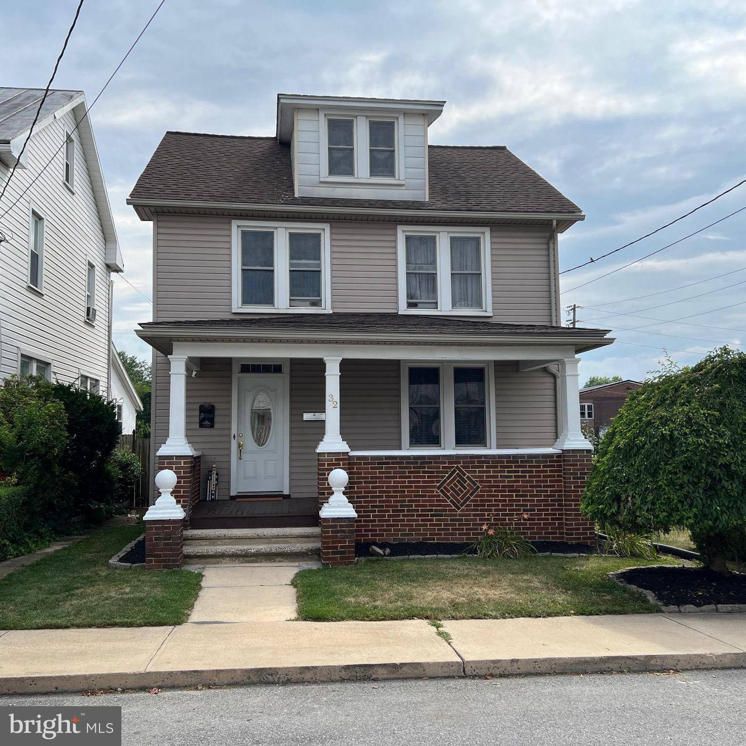 Shippensburg, PA 17257,32 LURGAN AVE