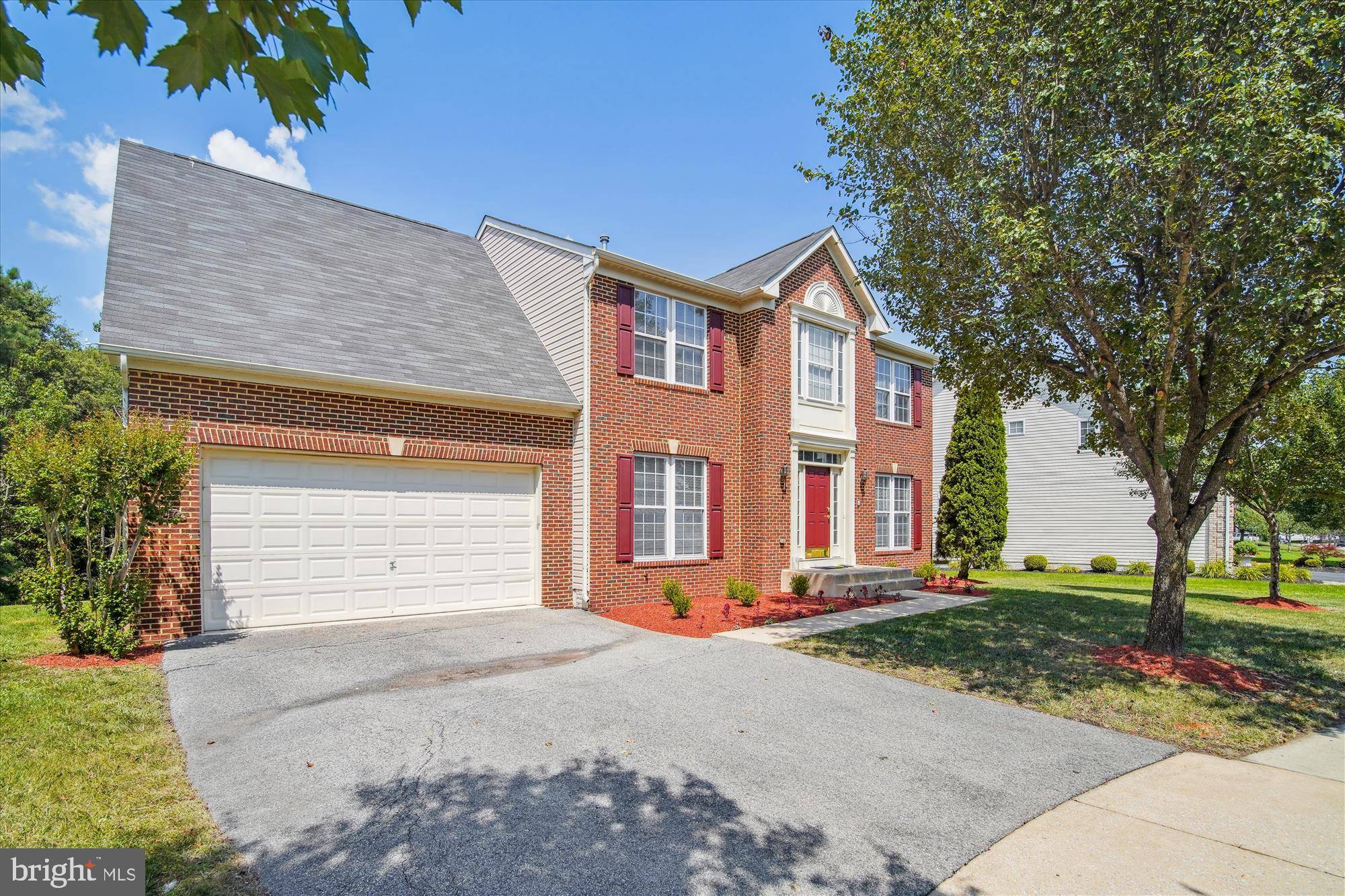 Waldorf, MD 20603,9646 BERGAMONT CT