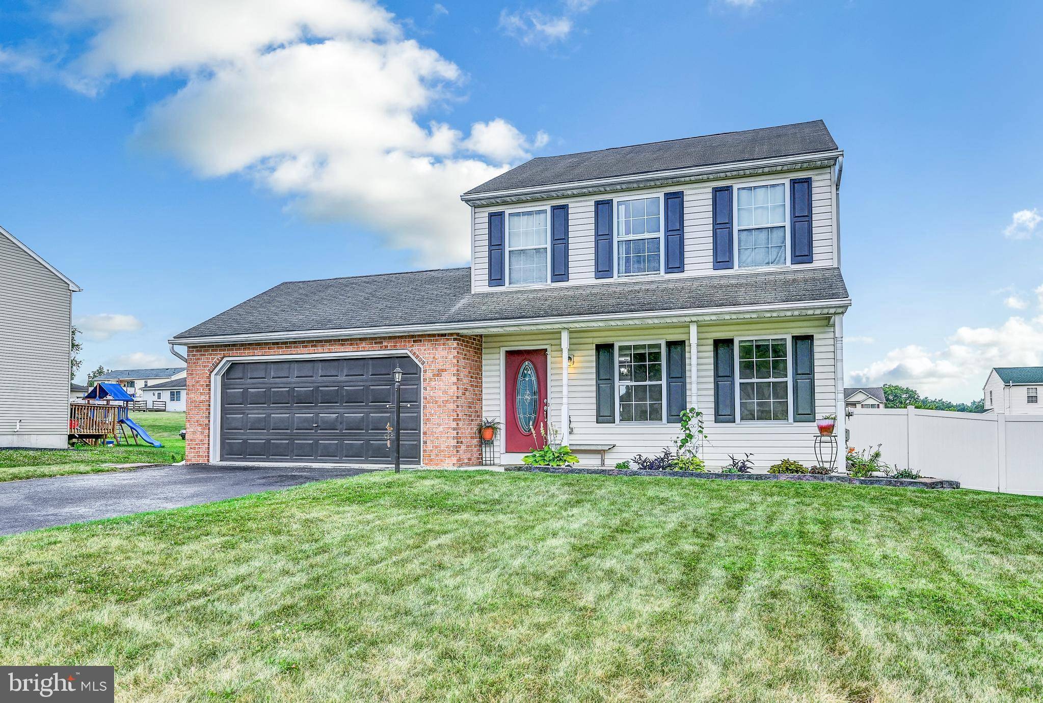 Dover, PA 17315,2070 WYATT CIR