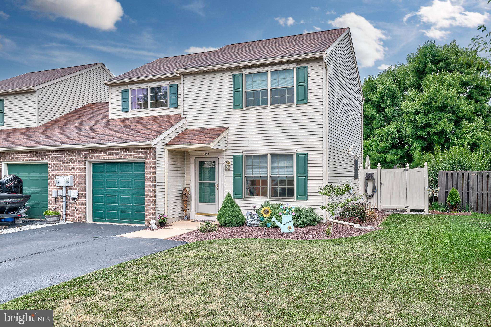 Dover, PA 17315,3113 LONG MEADOW DR #38B