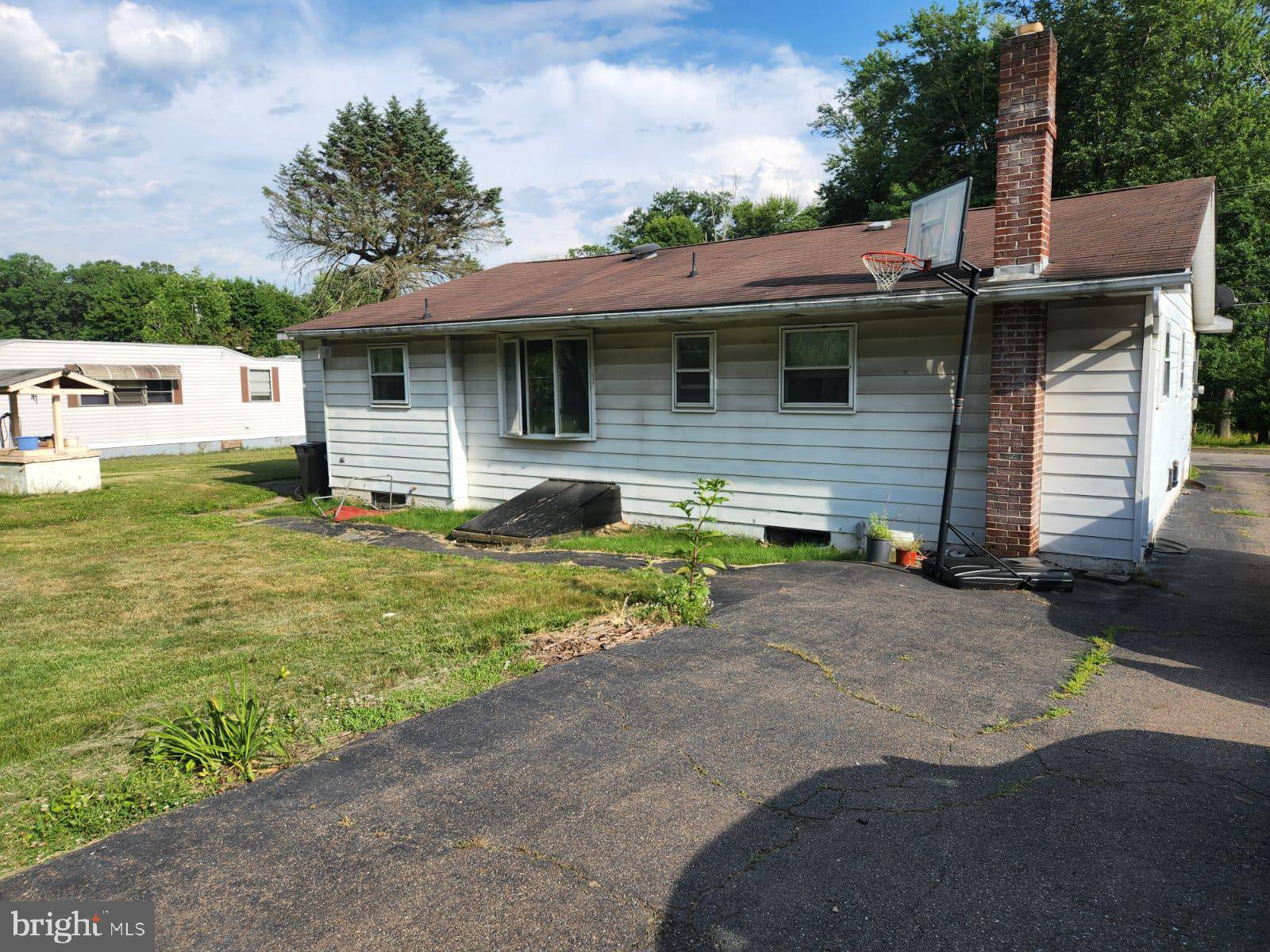 Hazle Township, PA 18202,4209 HOLLYWOOD BLVD