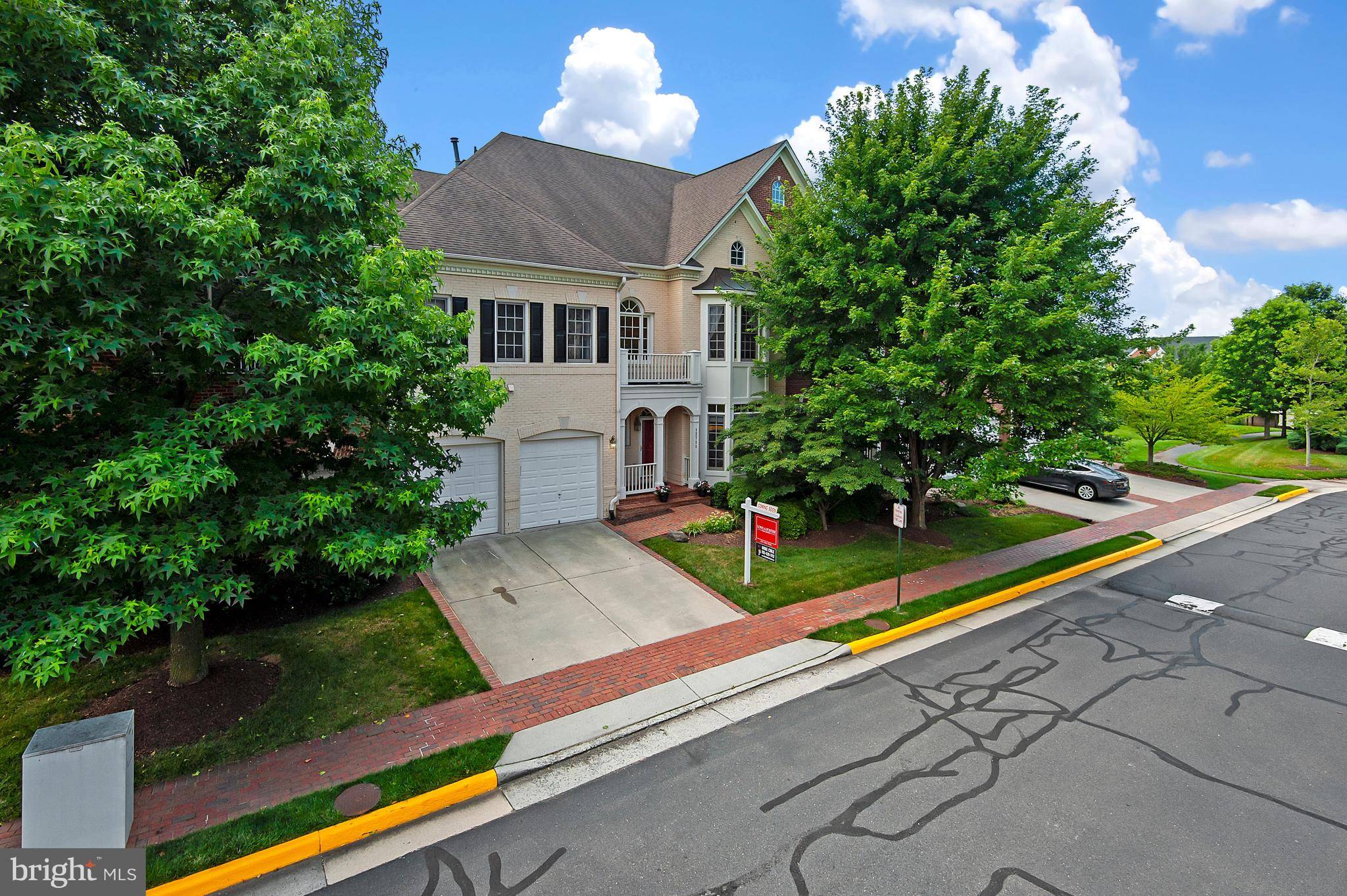 Fairfax, VA 22033,12711 LADY SOMERSET LN