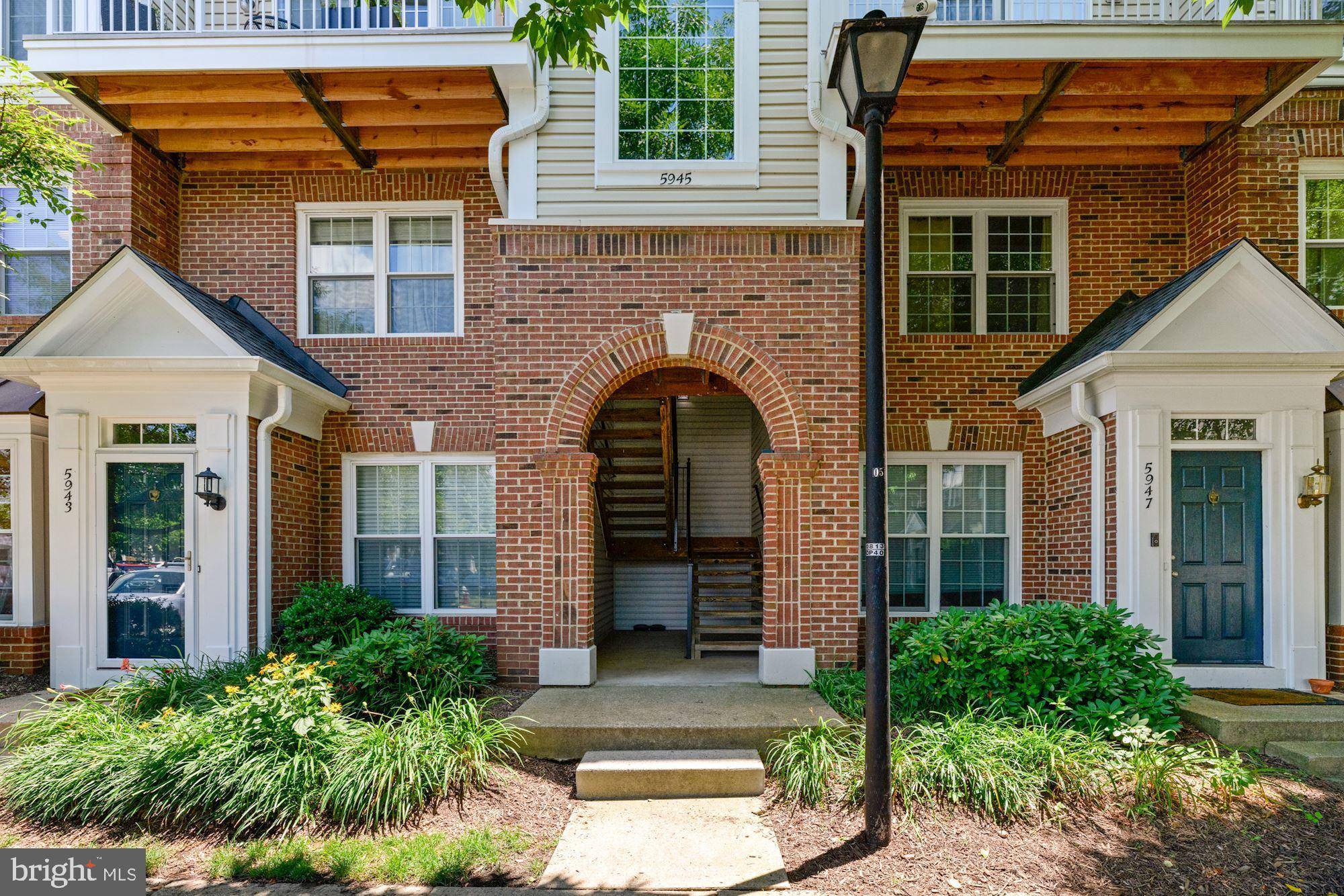 Alexandria, VA 22310,5945-C TERRAPIN PL #5945-303