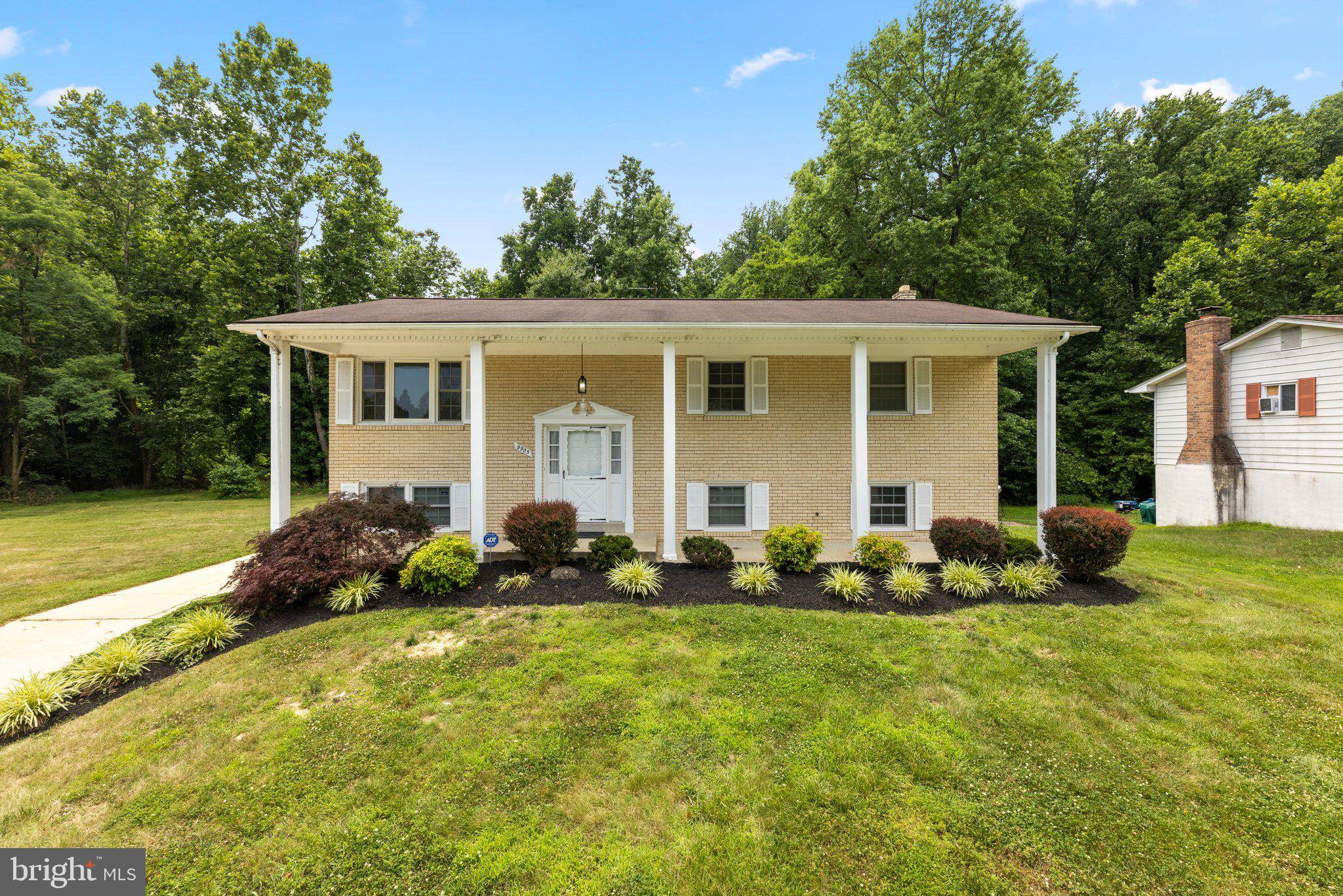 Clinton, MD 20735,9905 TURRET LN