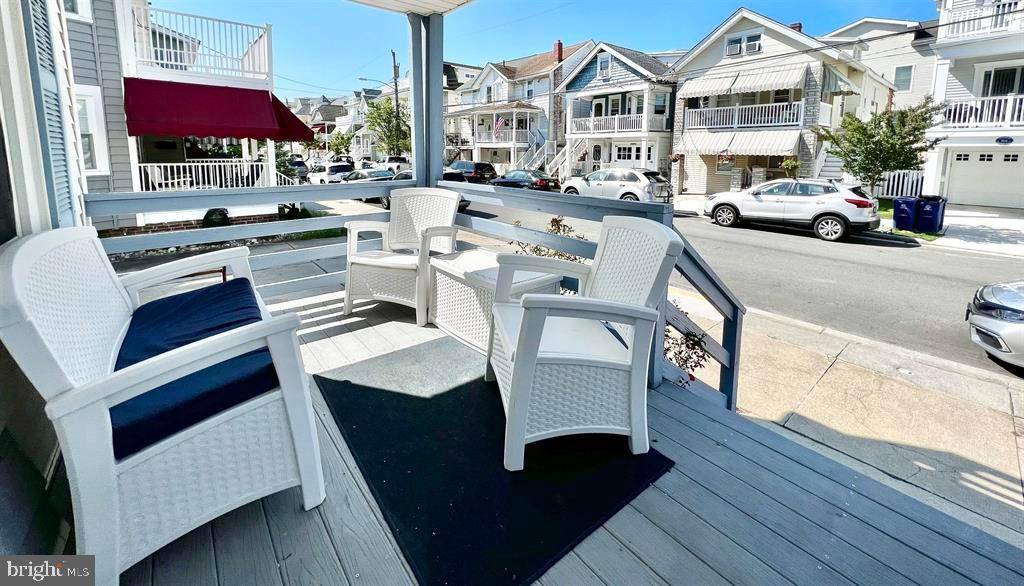 Ocean City, NJ 08226,811 DELANCEY PL