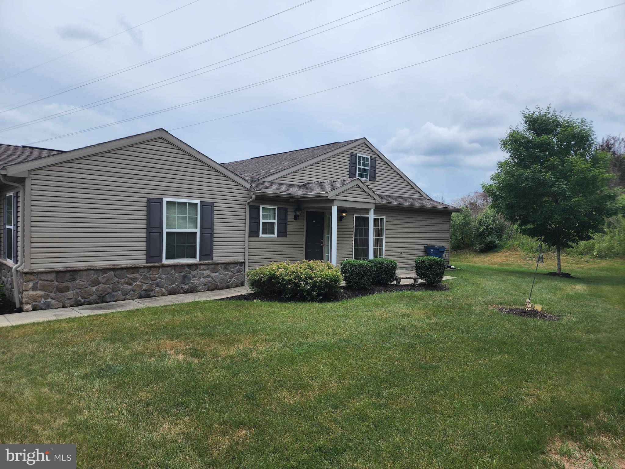 Mechanicsburg, PA 17055,2398 MILL RD #183