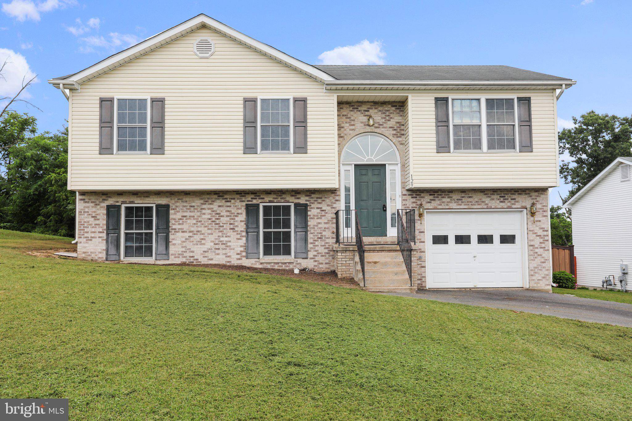 Stephens City, VA 22655,129 PARADISE CT